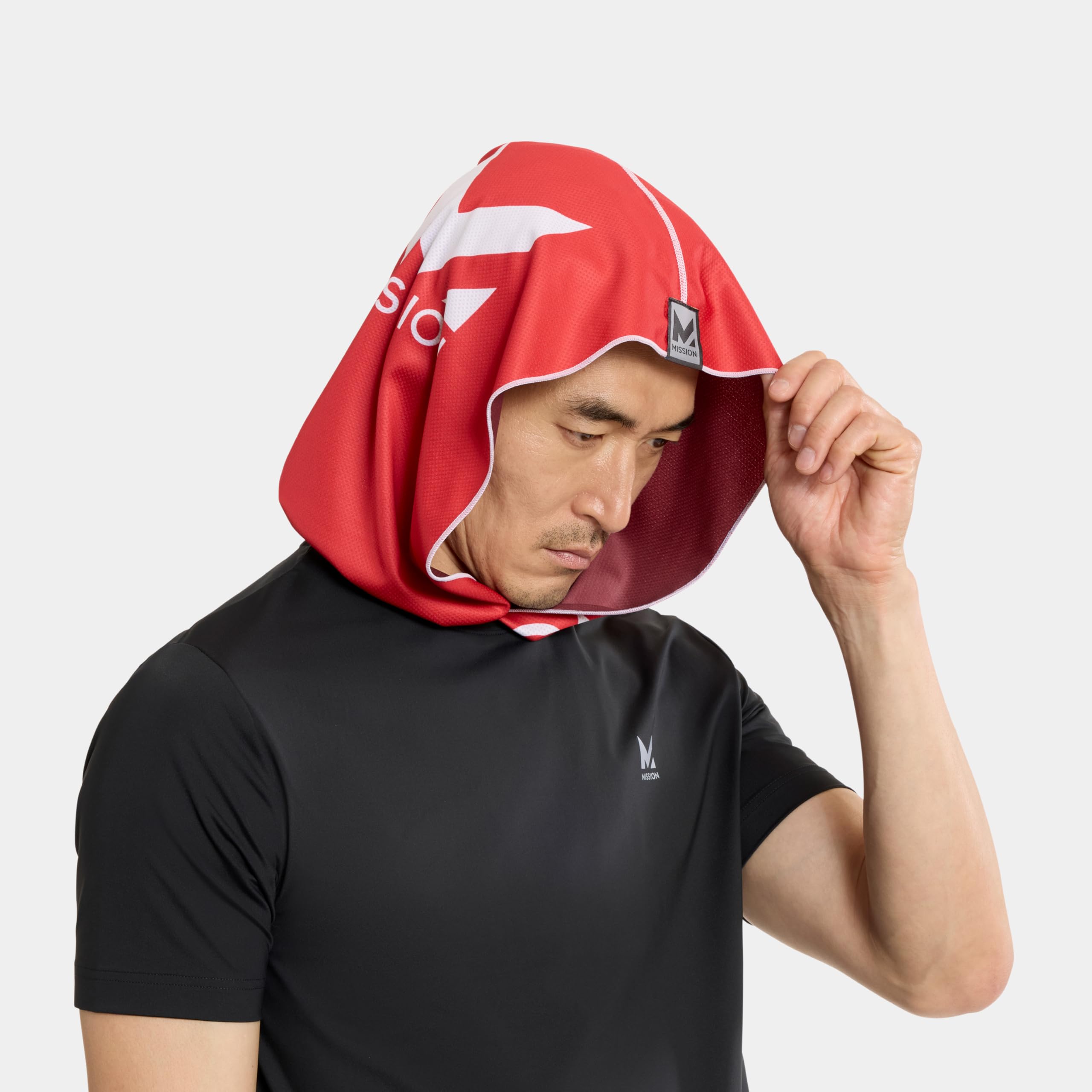 MISSION Serviette réversible à capuche rafraîchissante - Rafraîchit instantanément lorsqu'elle est mouillée, protection solaire UPF 50, épouse votre tête pour rester en place, idéale pour le sport, le