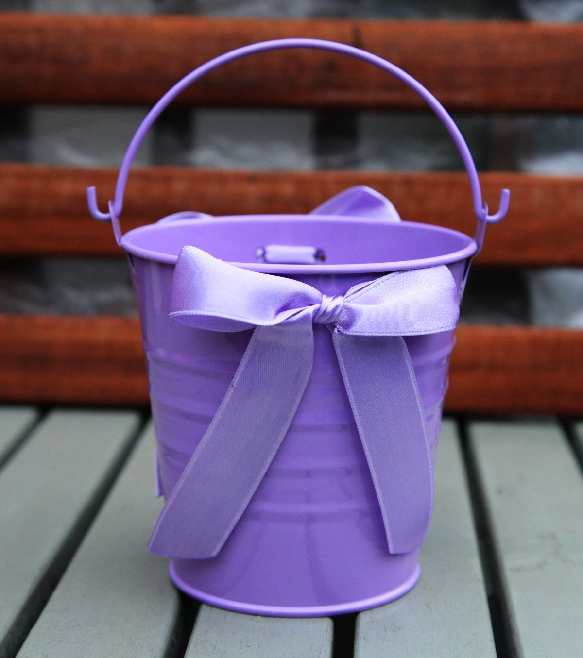 METAL TIN FLOWER BUCKET WITH RIBBONS POT CONTAINER WEDDING FAVOURS 10.5CM (purple)