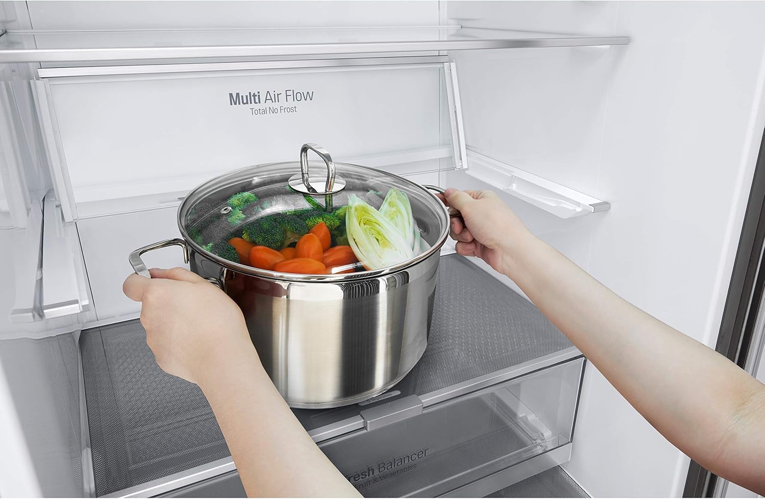 LG GBB567PZCMB Frigorifero Combinato Total No Frost, 462L, Larghezza 70cm, Wi-Fi, Door & Linear Cooling, Cassetto Fresh Balancer, Display Esterno, Compressore Smart Inverter, Inox