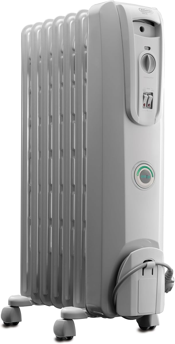 De'Longhi Oil filled Radiator Heater, 1500W Electric Space Heater for indoor use, portable room heater, Energy Saving, full room like office and bedroom with safety features, EW7707CM