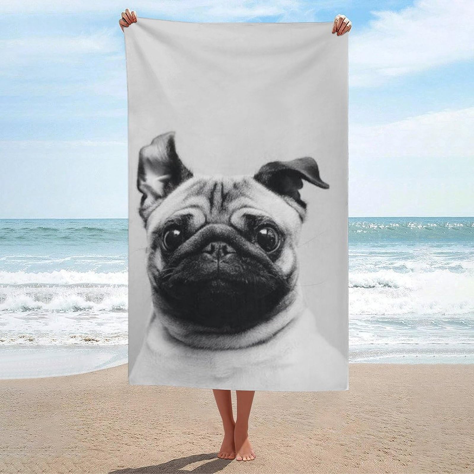 LWORZIIB Beach Towel, Cute Pug Bath Towel, Absorbent Towel for Swimming, Sports, Travel