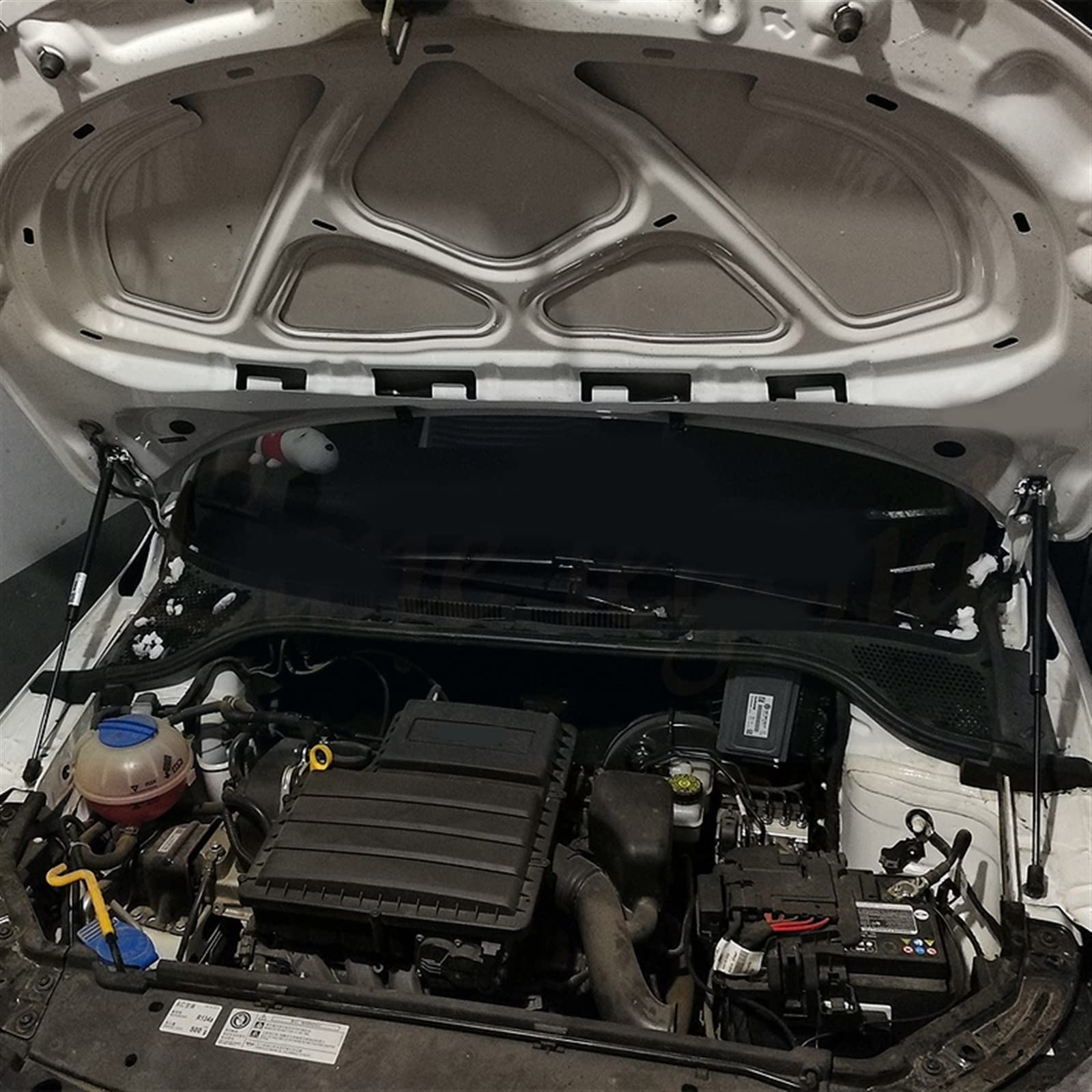 Repuesto para Skoda para Rapid 2013-2019 capó de gas amortiguador de gas soporte de elevación hidráulico de barra de soporte de varilla hidráulica