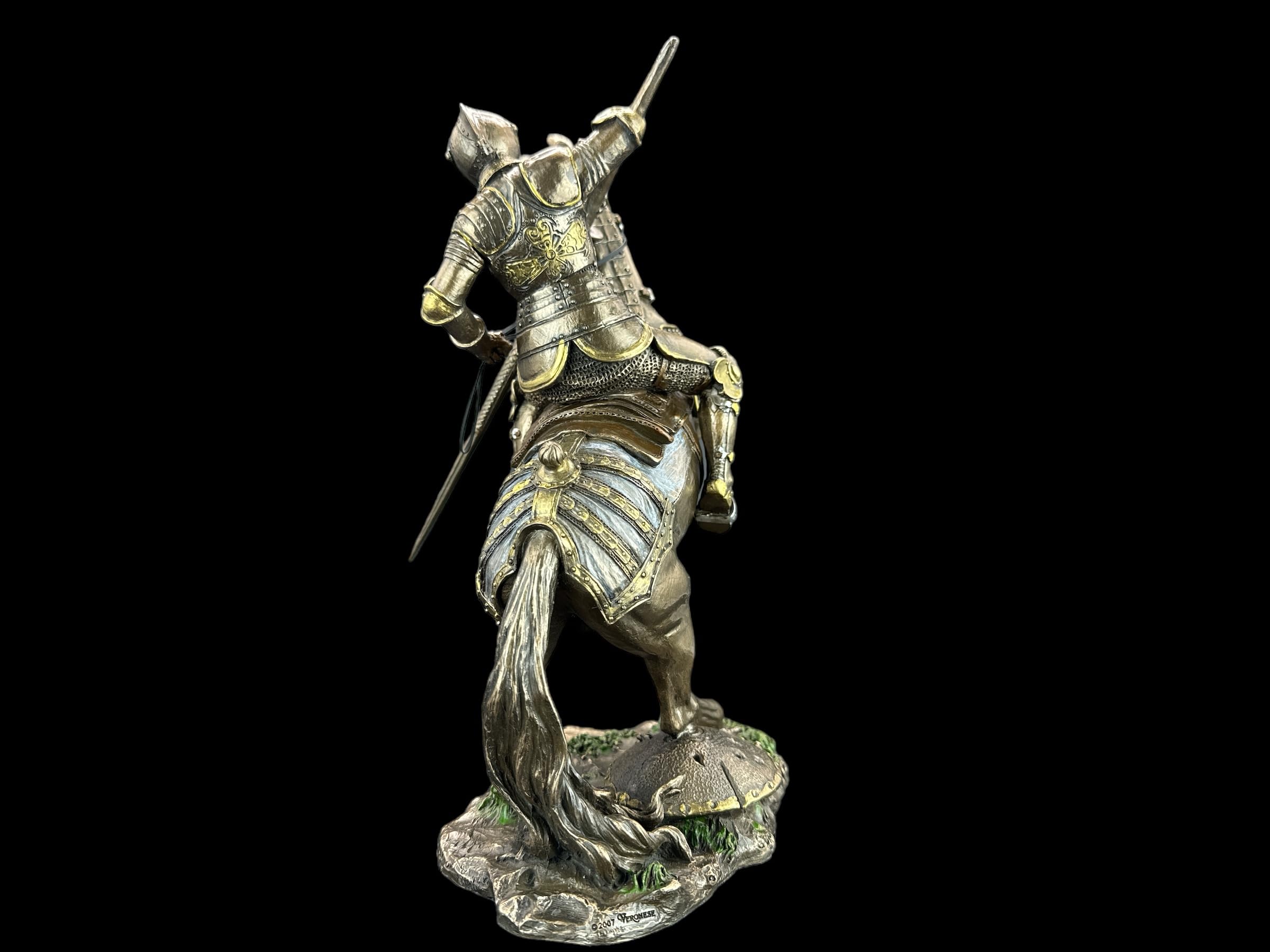 57 SPECIAL REPLICAS Rzeźba dekoracyjna figurka wielkiego rycerza na koniu ze znakiem pustym jako prezent do salonu, dekoracja figurki, dekoracja