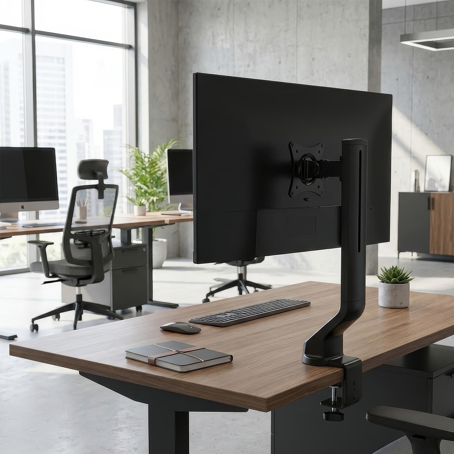Maclean MC-853 Uchwyt do Monitora 17-32" VESA 75x75 100x100, Regulowany, 8 kg