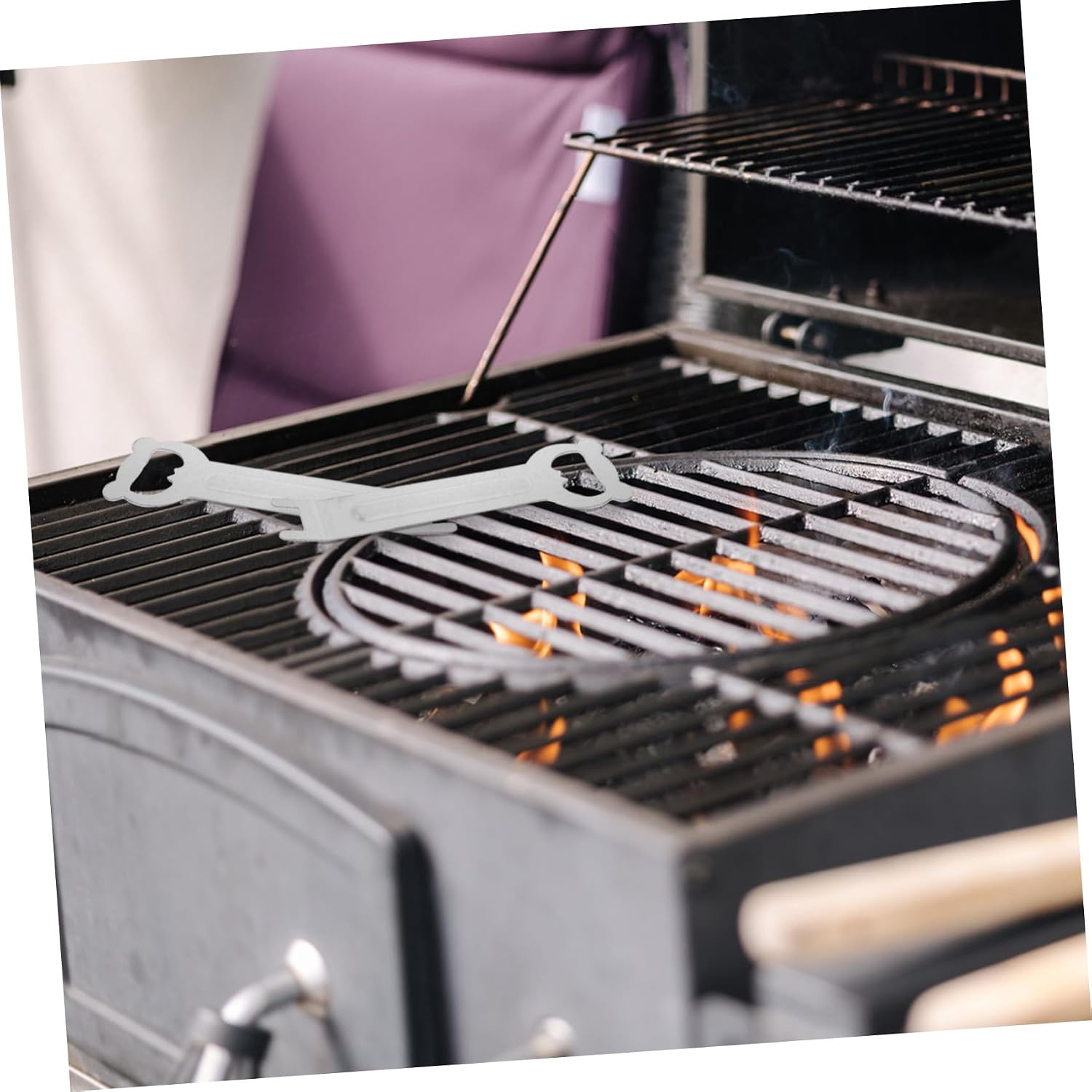 4pcs Iron Barbecue Plate Holder Set for Outdoor Cooking and Grilling