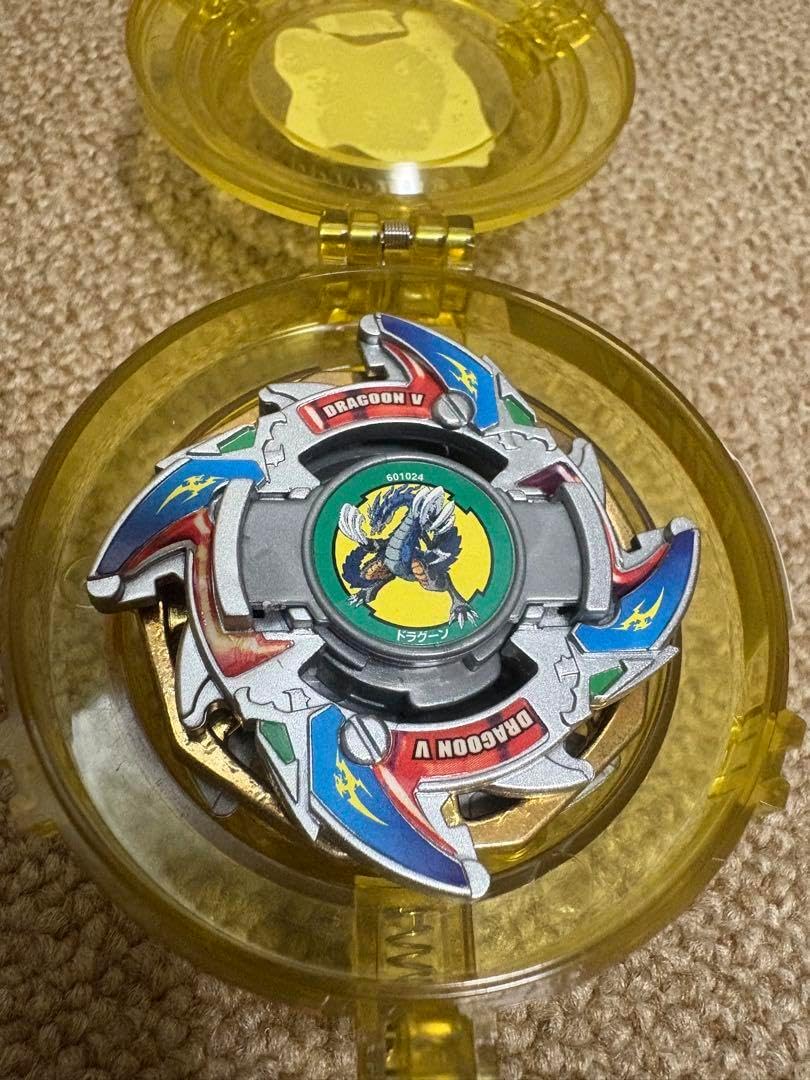 ガイアドラグーン V シルバー 限定 ベイブレード 映画