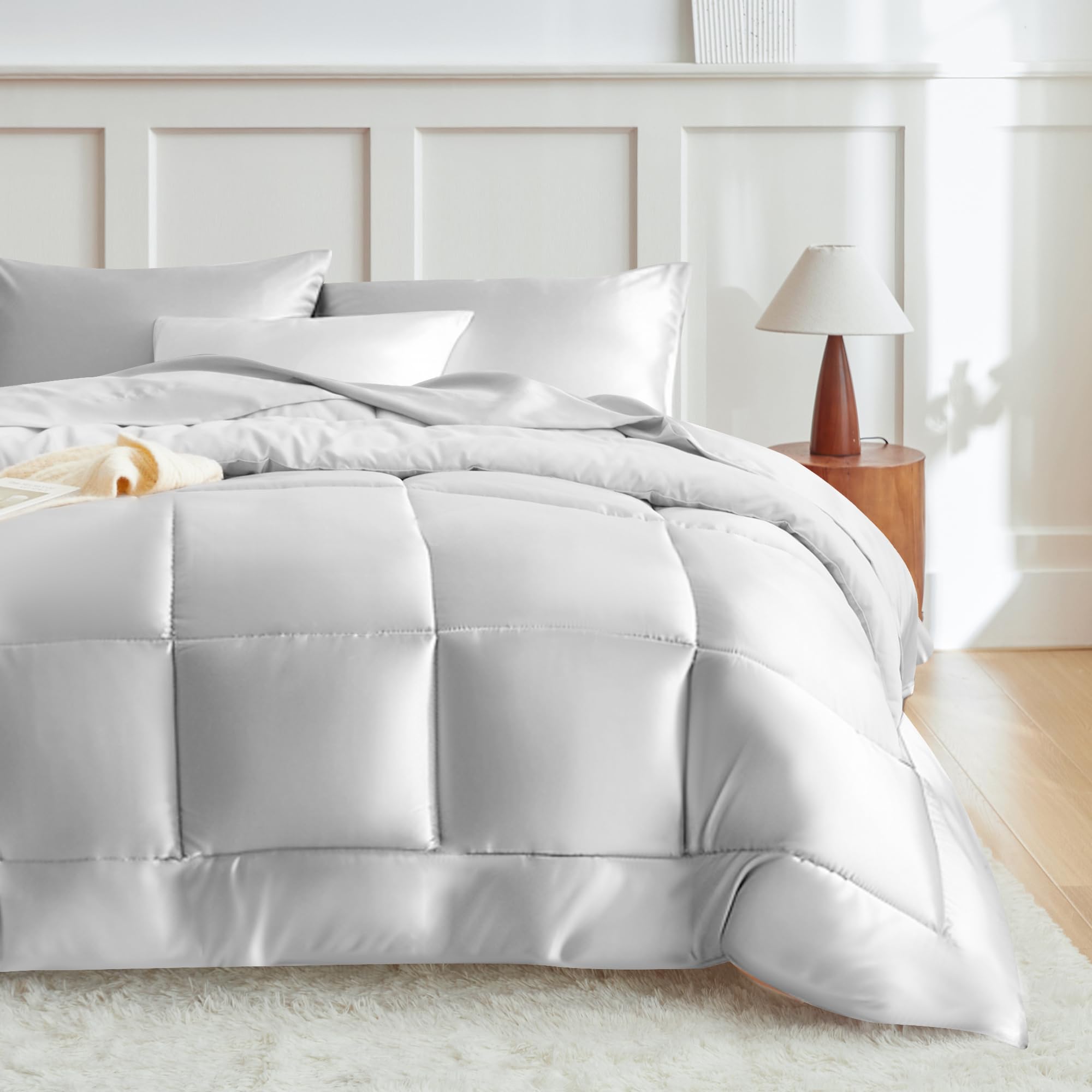 MR&HM King Size Comforter Set Silver Grey, Reversible Satin Microfiber Comforter Set for All Seasons, 3 Pieces Non-Slip Silky Soft Bedding Sets with 1