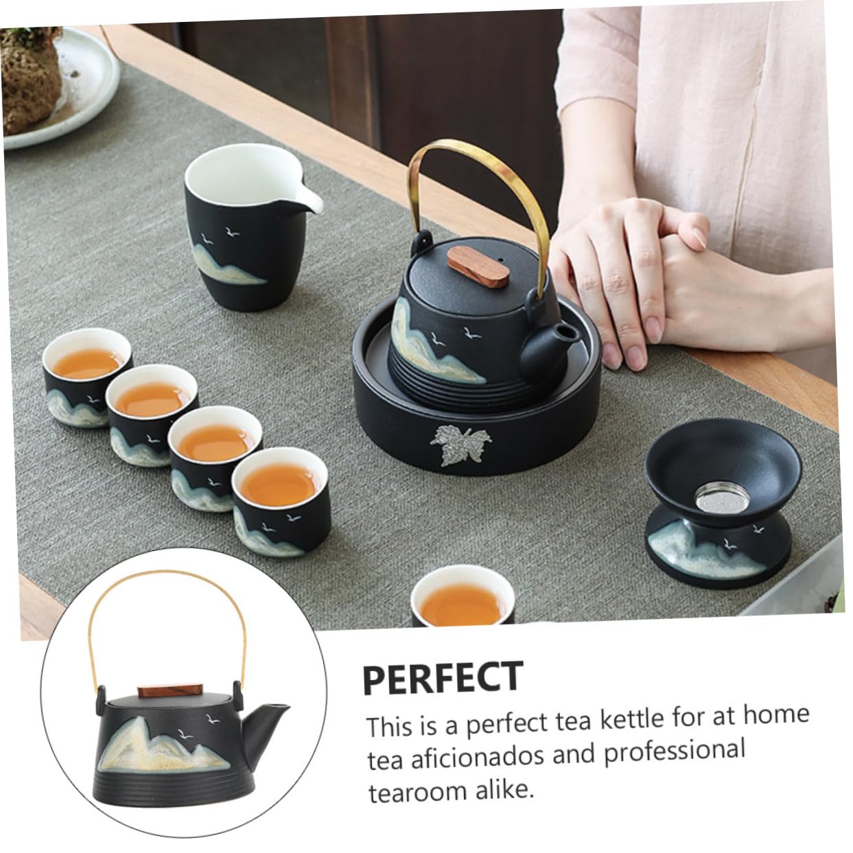 Tetera Diseño Creativo y Elegante Color Negro de Cerámica Pintada a Mano Mango de Tacto Frío para Sala de Té Profesional y Uso Hogar