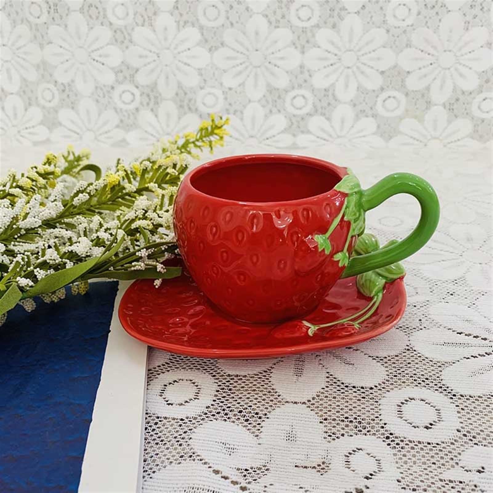 Amazon.co.jp: マグカップ イチゴセラミックカップレッド