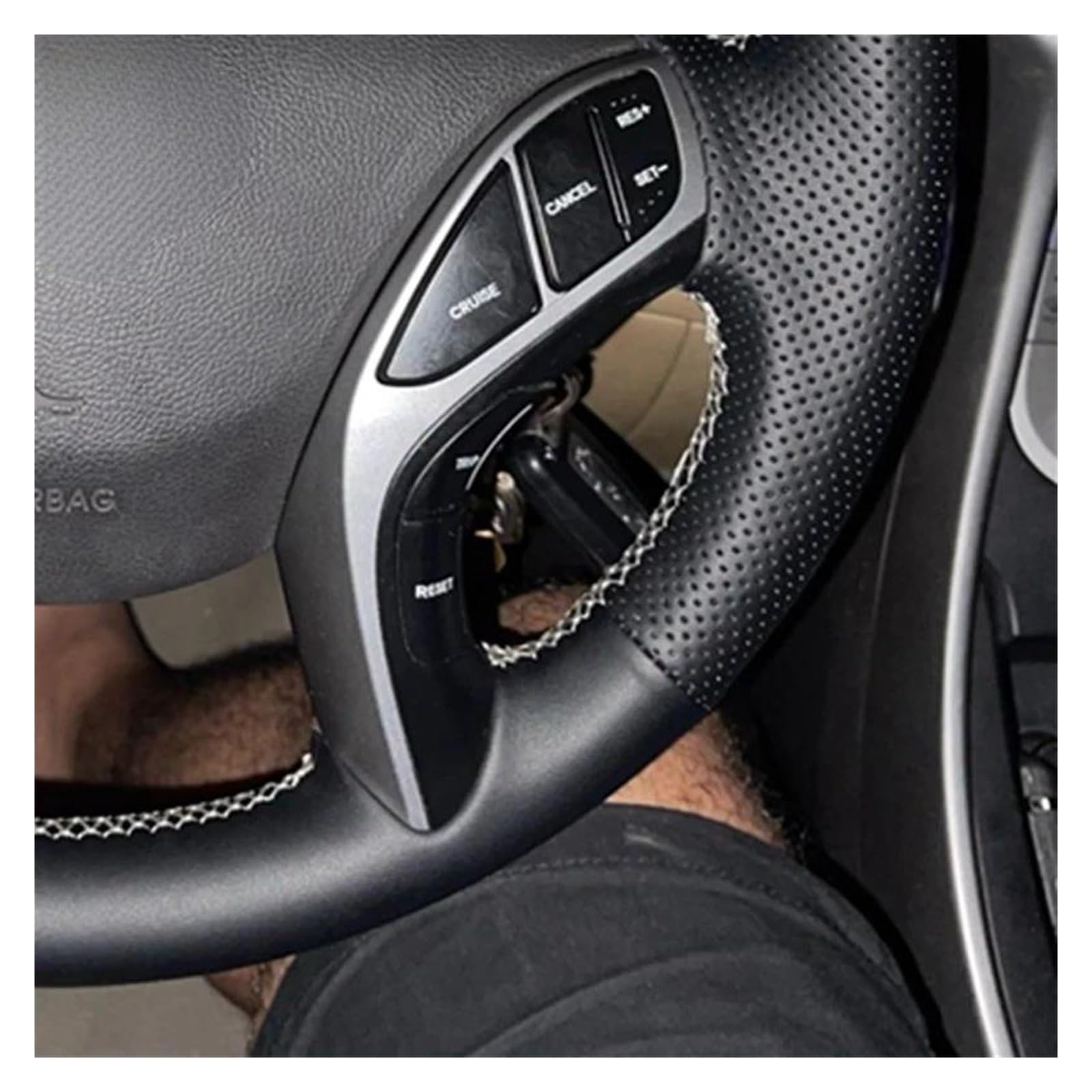 Volantes Funda Trenzada para Volante Coche Cuero Artificial Negro Antideslizante, para Hyundai para Avante i30 2012-2018. Funda Volante(Hilo Negro)