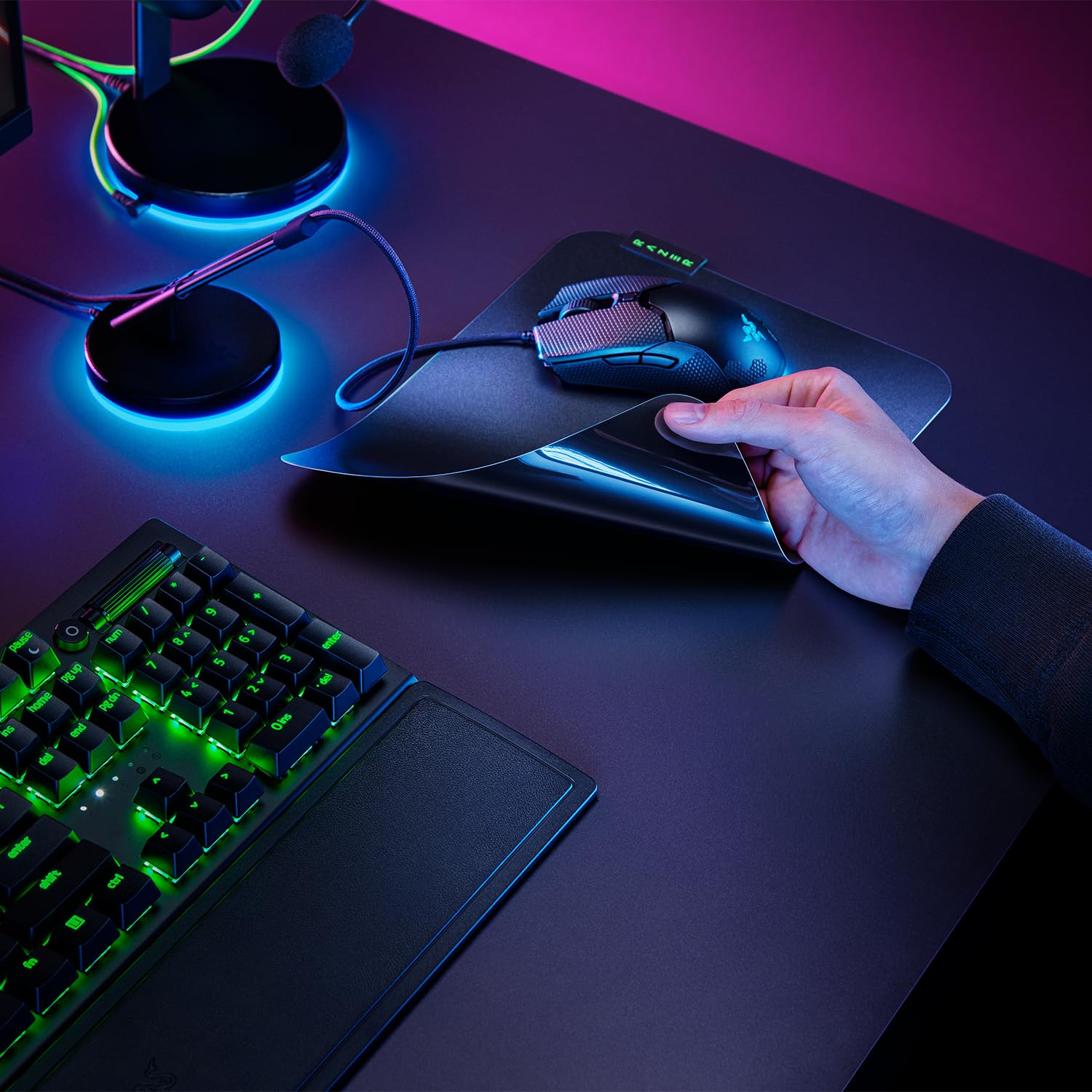 Razer Sphex V3 Large - Tappetino per mouse da gioco ultrasottile (Spessore 0,25 mm, Tappetino per mouse, Design liscio, Policarbonato robusto, Base adesiva antiscivolo, Policarbonato) Nero