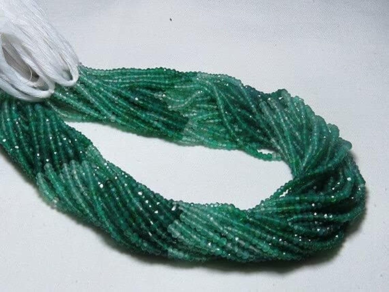Perles onyx vert 3mm facettées, supprimez les perles ternes avec nos pierres éclatantes