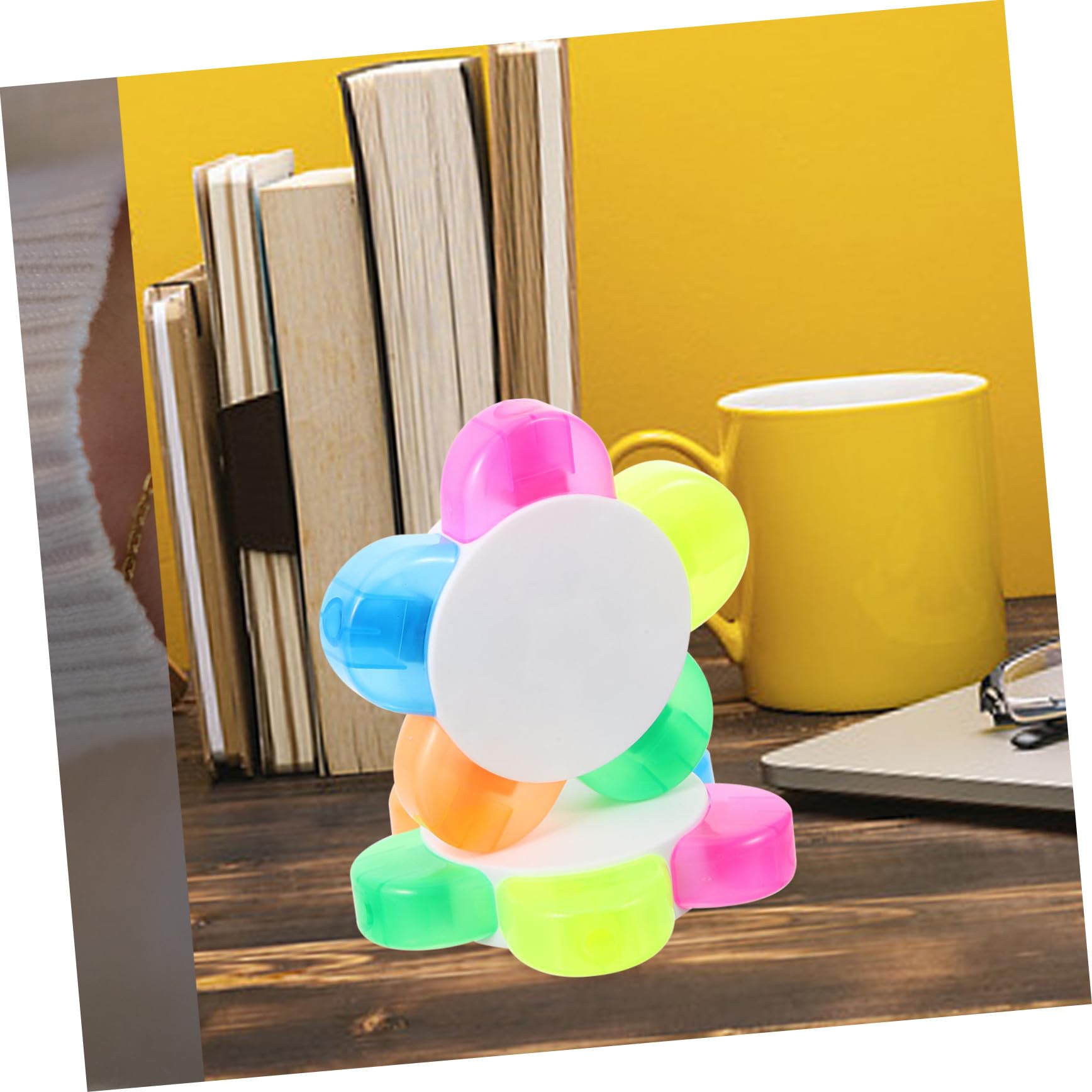 10 Stück Teiliges Blütenblatt-textmarker in Leuchtenden Farben Kleine Fluoreszierende Marker Stifte für Schule Büro Kreative Blumenform für Notizen Lernen und Organisation