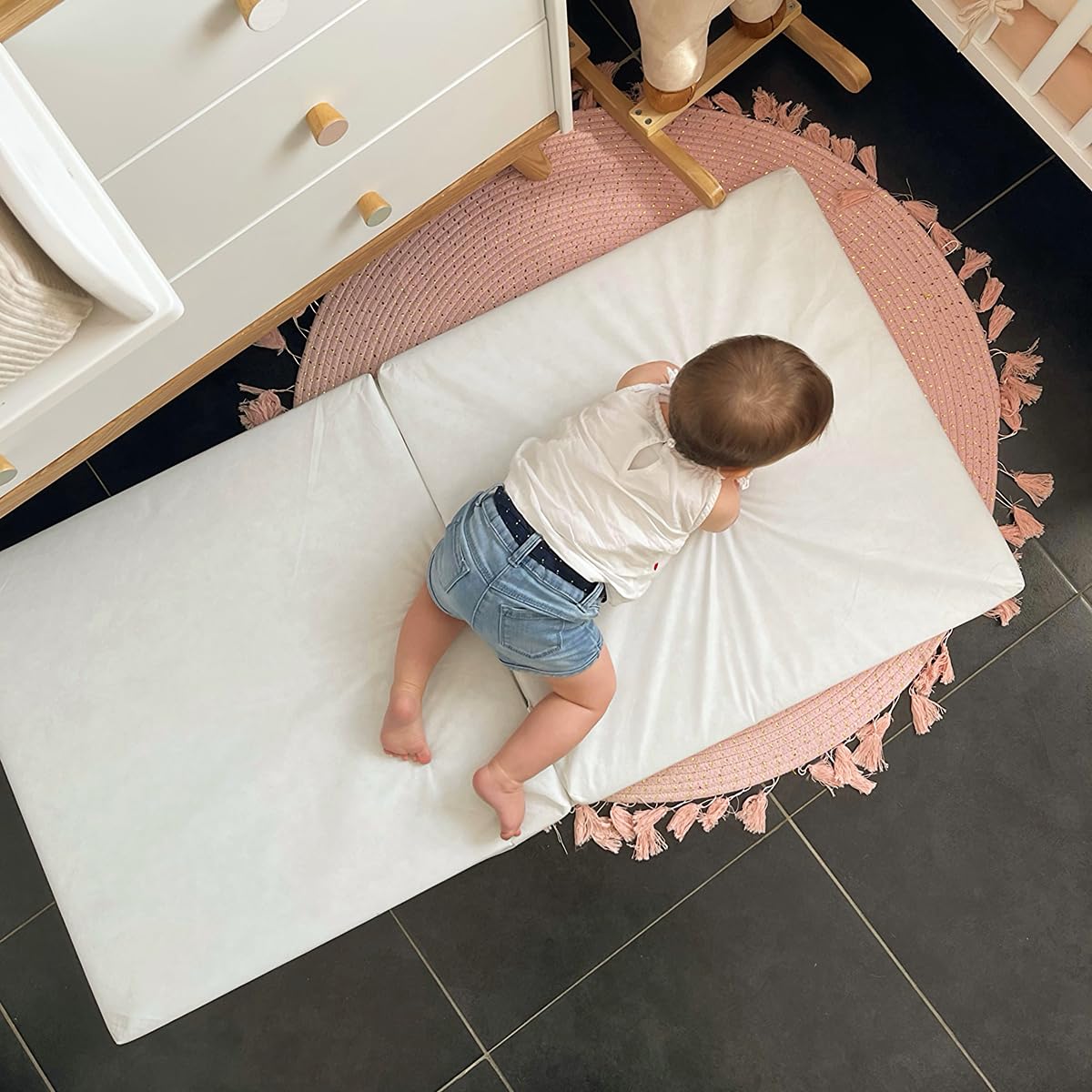 BabyCalin BBC530001 Klappbare Extra-Matratze, 60cm x 120cm, mehrfarbig, 1 Stück