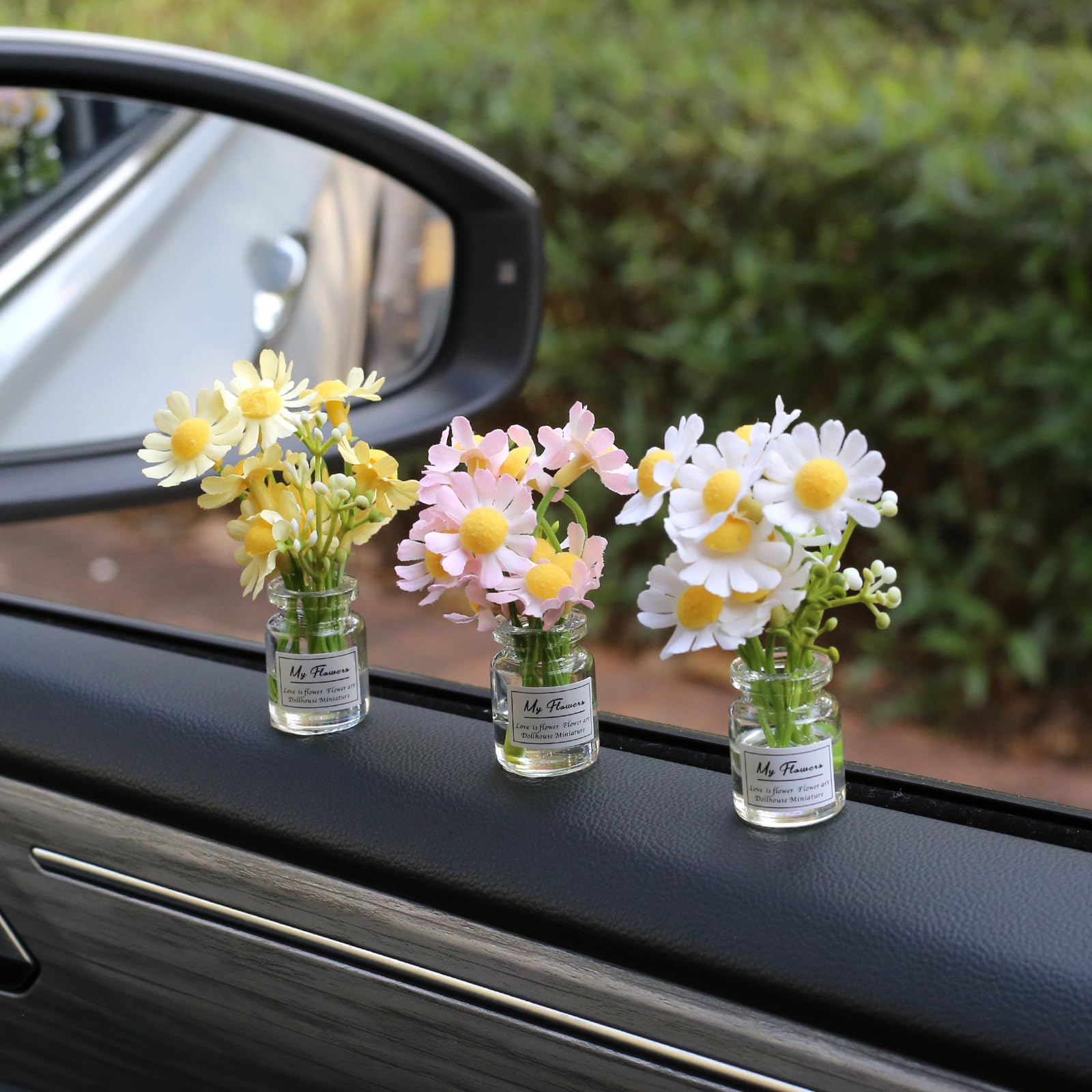 Daisy Flower Car Accessories for Women Interior Aesthetic, 3 Pcs Daisy Cute Car Dashboard Decorations