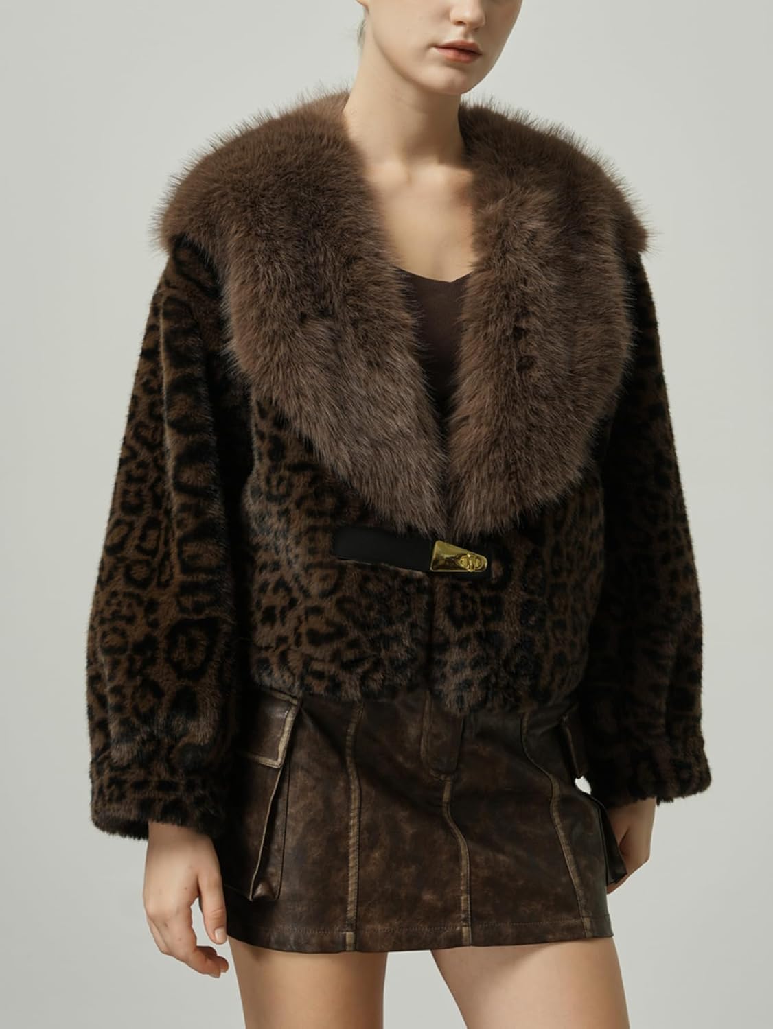 Bellivera Womens Faux Fur Leather Jacket Fleece Cropped Warm Fluffy Coat Soft Zip Outerwear - Image 4