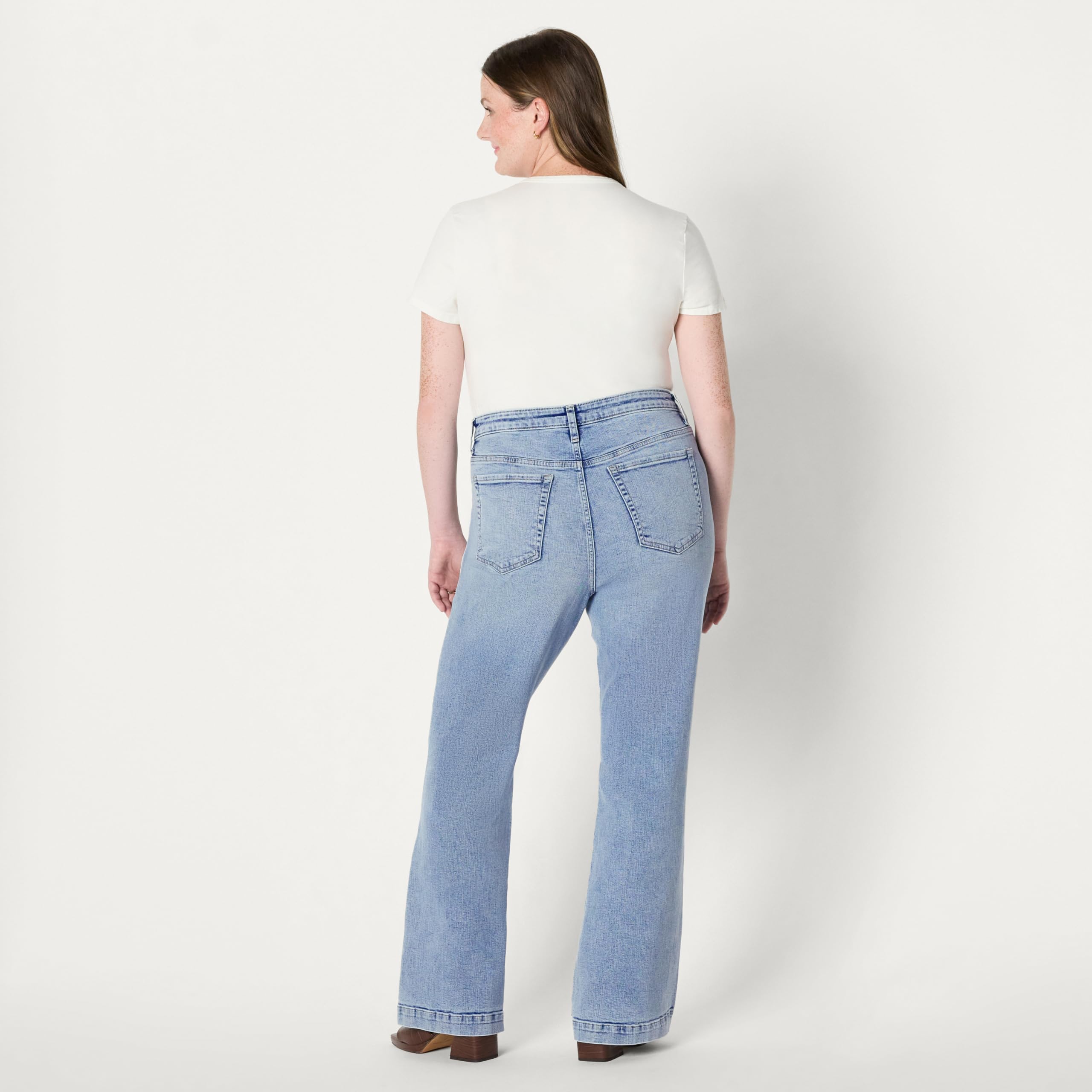 Amazon Essentials Vaqueros Acampanados de Tiro Alto, Favorecedores y Muy Elásticos Mujer