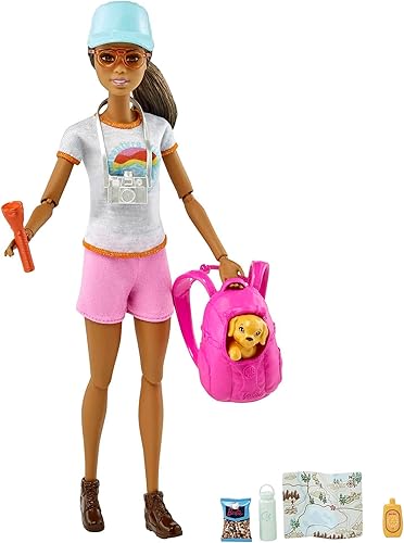 Barbie Muñeca de cuidado personal, muñeca de senderismo morena posable con cachorro y accesorios, incluyendo mochila transportadora de mascotas y