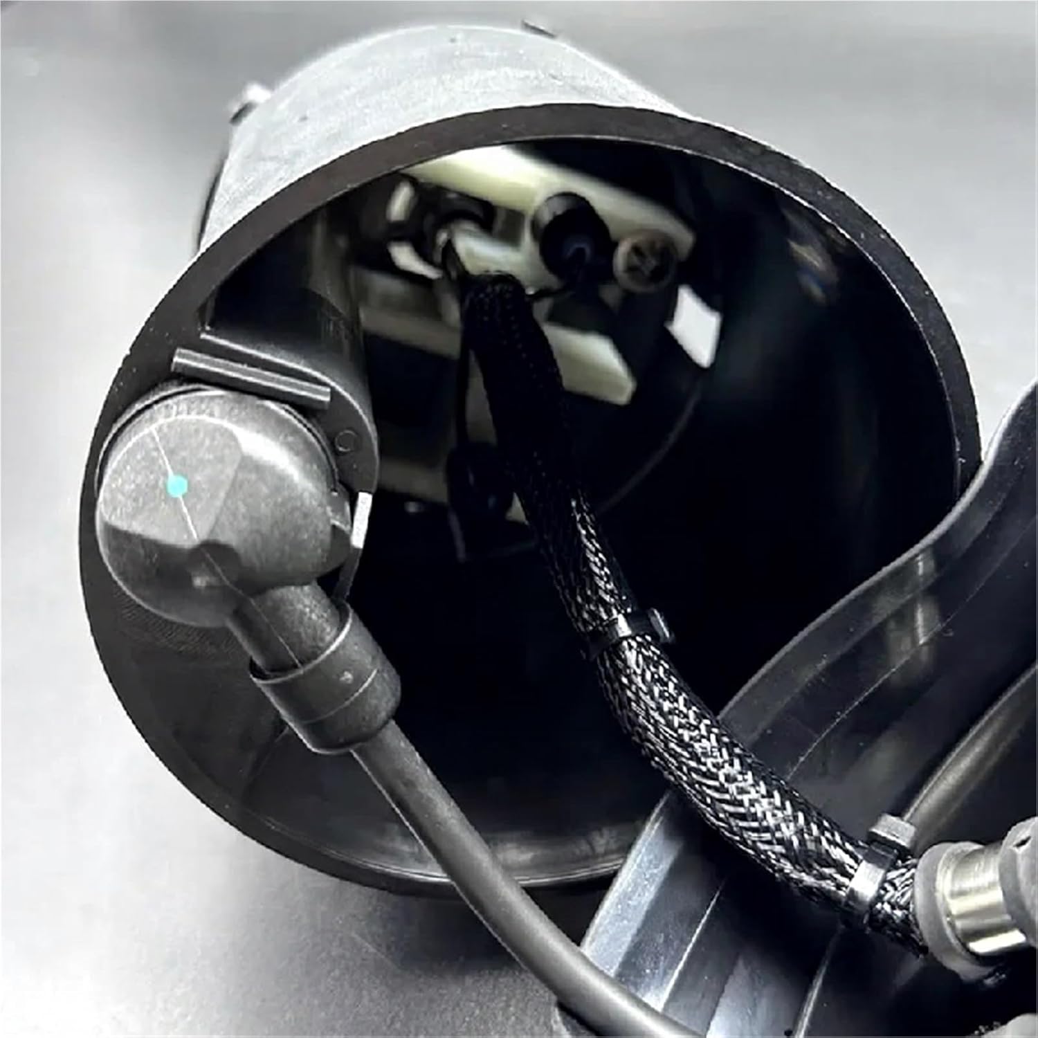 Diesel Emissions Fluid Heater A1664710775 A1664710275 A1664707201 F01C600244, Compatible For Mercedes-Benz GLE W164 W166 O8