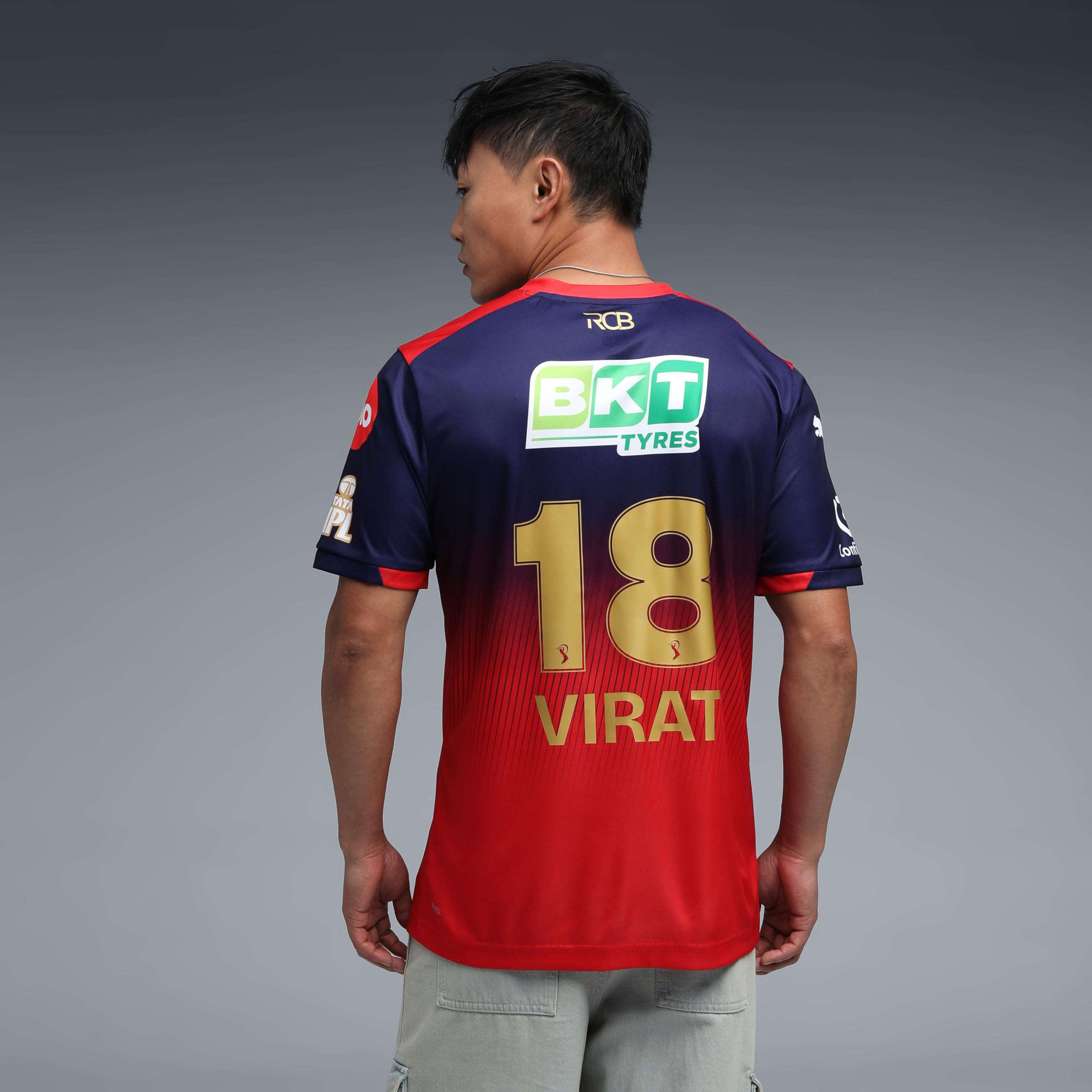Puma x RCB 2026 Herren Trikot VK18 Replica - Offizielles Fanwear Team - Atmungsaktives DryCELL Material