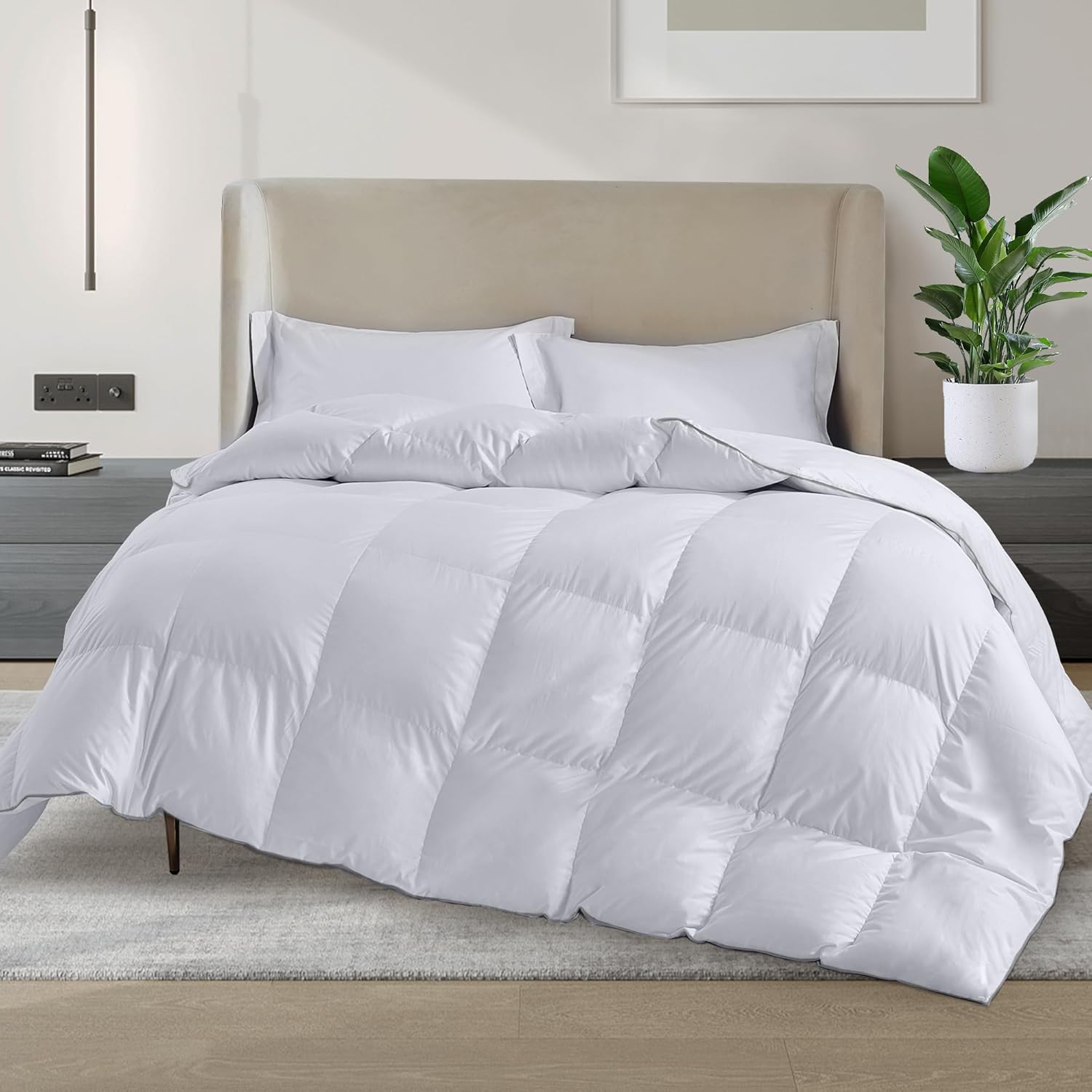 MARTHA STEWART 240 Thread Count White Feather and Down