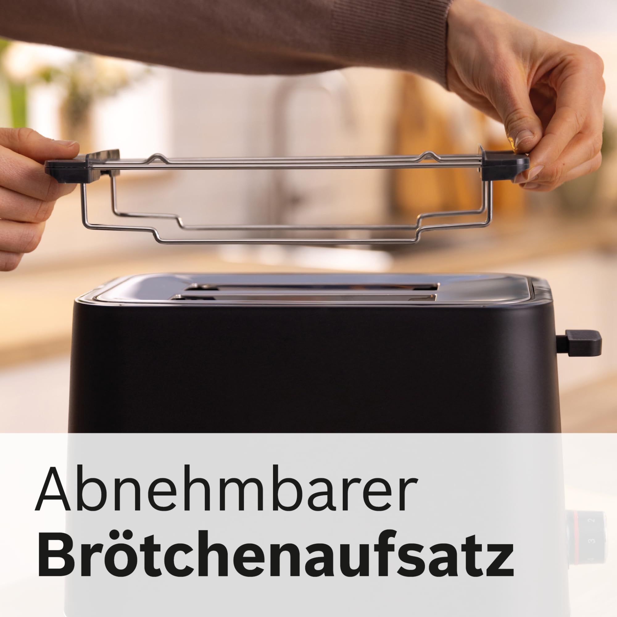 Bosch Kompakt Toaster MyMoment TAT3M123, entnehmbarer klappbarer Brötchenaufsatz, mit Auftaufunktion, Abschaltautomatik, Liftfunktion, Brotzentrierung, ideal für 2 Scheiben, 800 Watt, Schwarz matt