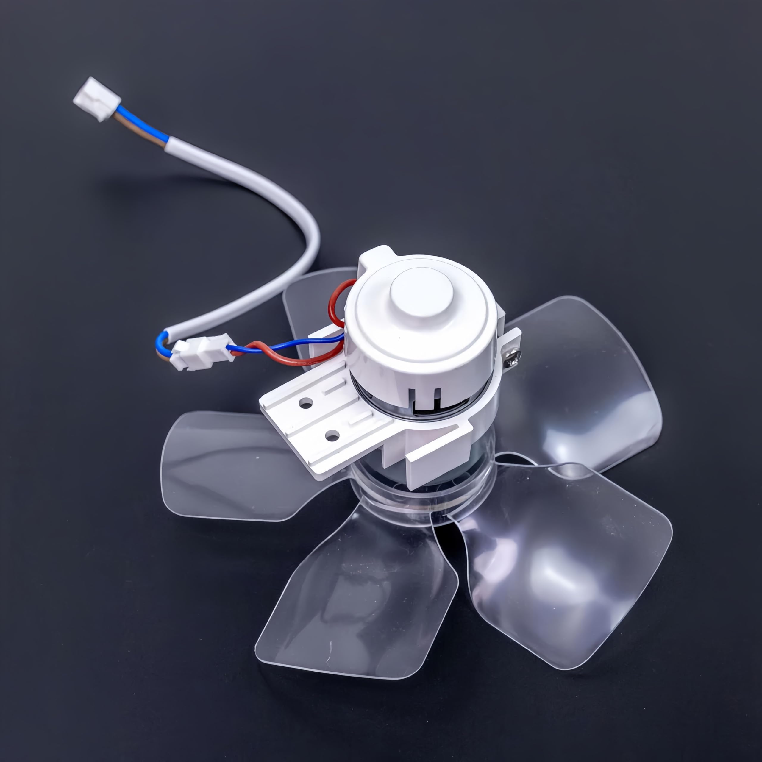 ★RV・キャンピングカー ルーフベントファン、双方向吸排気12v・１４インチ★ Amazon.co.jp: RVルーフベントファン、吸気および排気機能付き