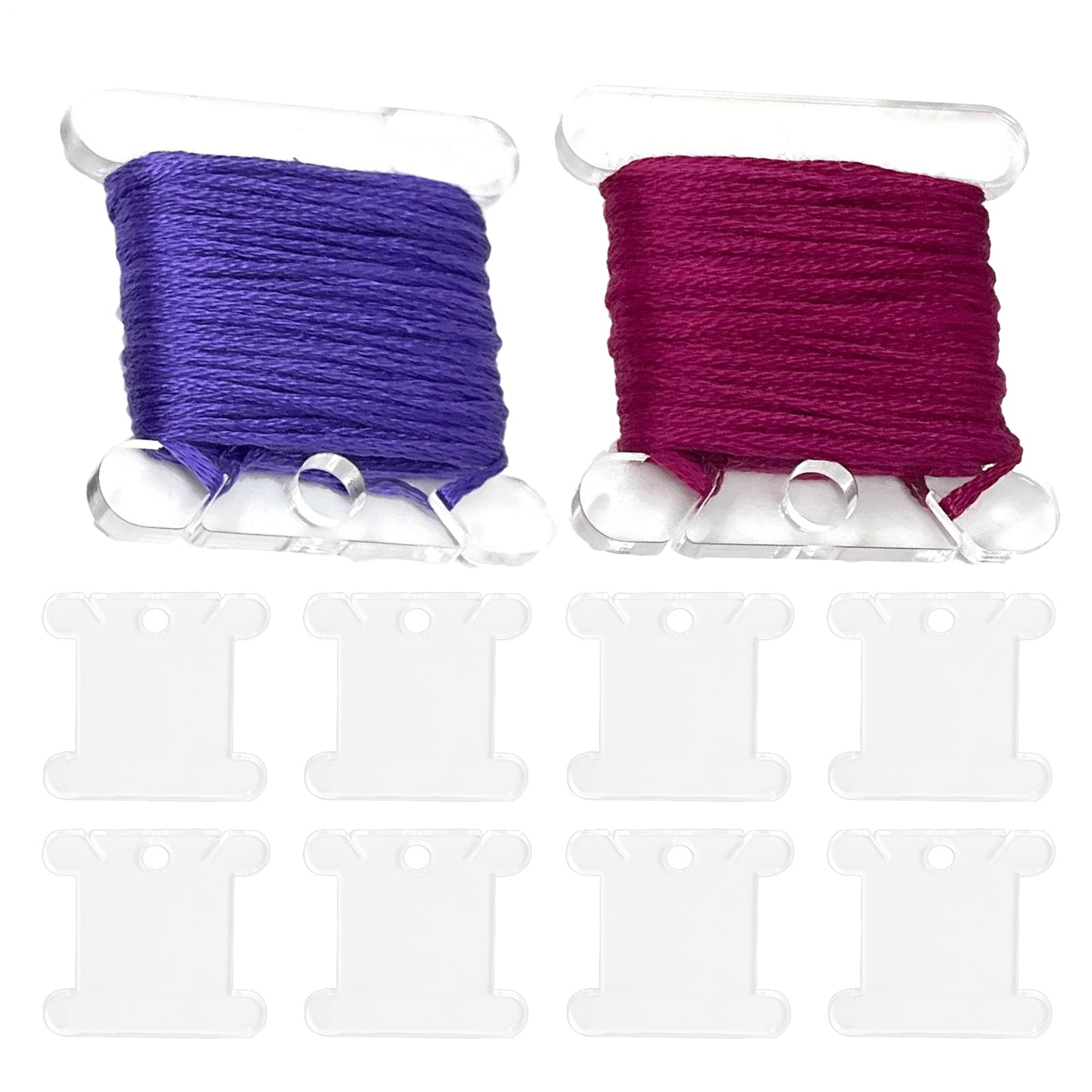 Bobines de fil de couture bien triées sur ce support acrylique