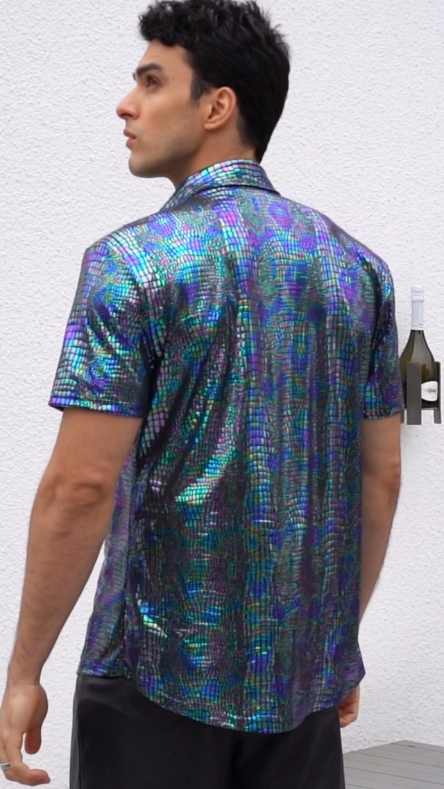 Amazon.com: WDIRARA Men's 70s Sparkly Disco Top Crocodile Pattern