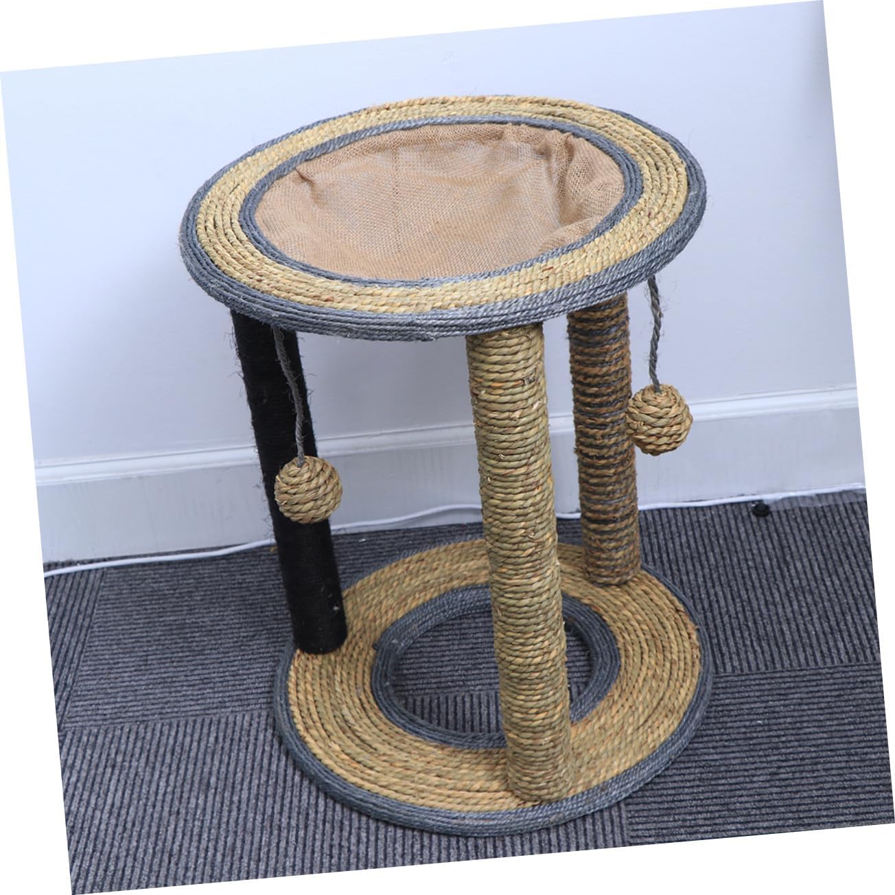 Sisal Cat Climbing Frame Small Cat Scratching Post and Resting Mat for Indoor and Kittens Practical Pet Protecting Furniture from Scratches Random Color