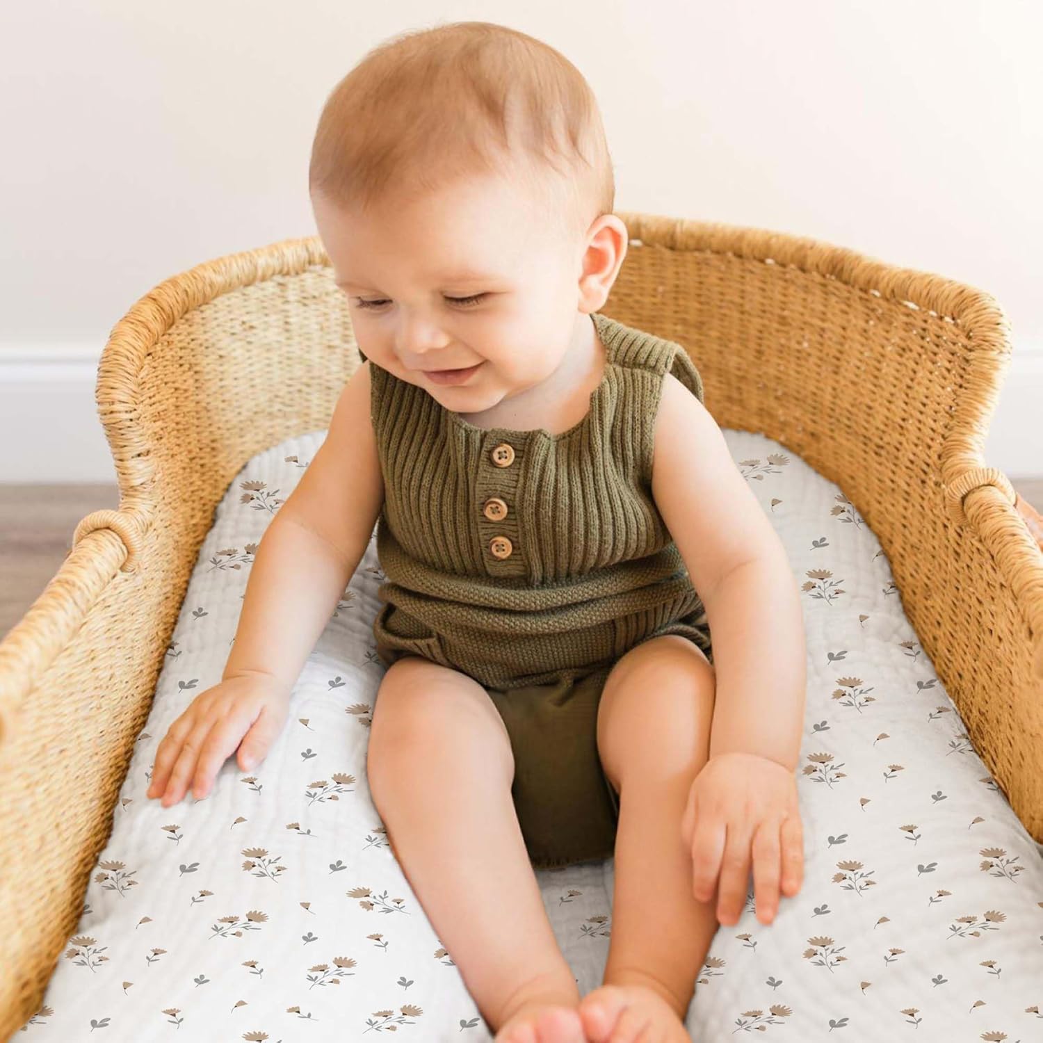 Mi Flor Muslin Bassinet Sheets – 16x32x4 Bassinet Mattress Sheets,2 Pack Cotton Bassinet Sheets for Boys & Girls,100% Cotton Crinkle Muslin, Fitted Bassinet Sheet for Oval, Rectangle & Hourglass - Image 3