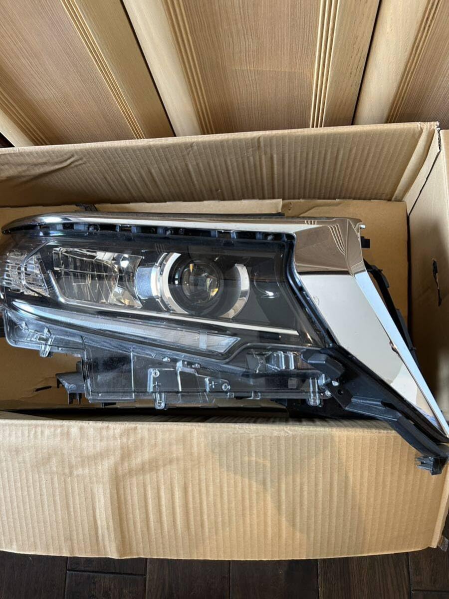 ランクルプラド右ヘッドライトLEDGDJ150TX