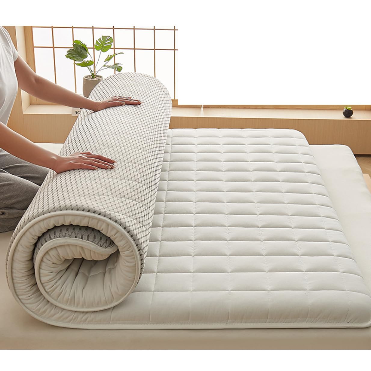 Amazon｜[BKVB] 良いクッション性 ベッドマットレス 200*220cm 厚め 
