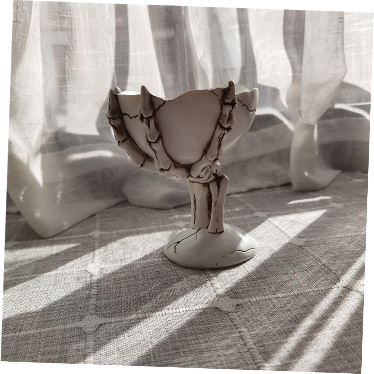 NOLITOY 1pc Skeleton Hand Skull Fruit Bowl Halloween Desktop Decoration Candy Bowl Skeleton Hands Tray Resin Candy Tray Halloween Candy Tray