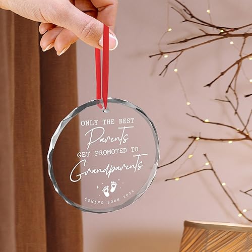 Miniatura 7 de OASSIE Anuncio de embarazo para abuelos, adornos de cristal para árbol con tarjeta, regalos de anuncio de bebé promocionados para abuelos para