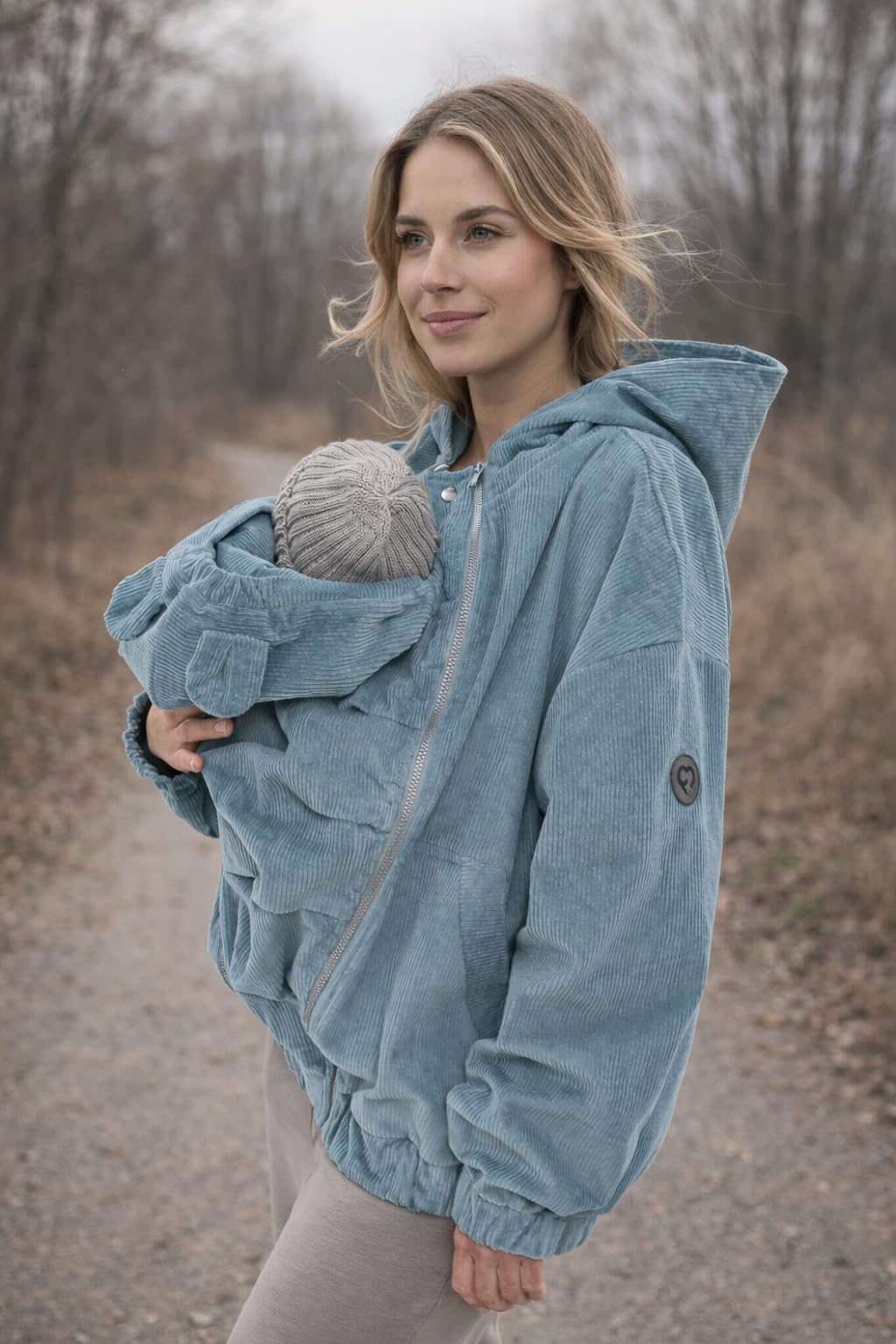 fun2bemum Cordjacke 3 in 1 Tragejacke Baby Umstandsjacke Oversize Herbstjacke für Mama mit Babytrage aus Baumwolle mit Einsatz (Standard, Aloe)