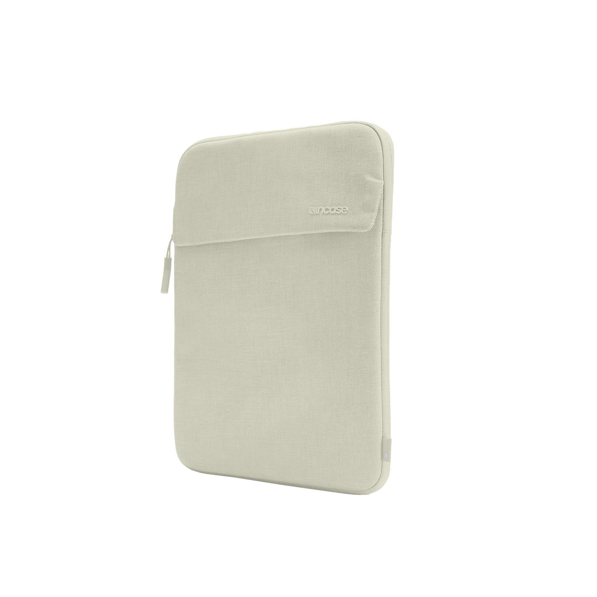 Amazon.com: Incase Crosstown Sleeve with Woolenex - 16 Inch Laptop