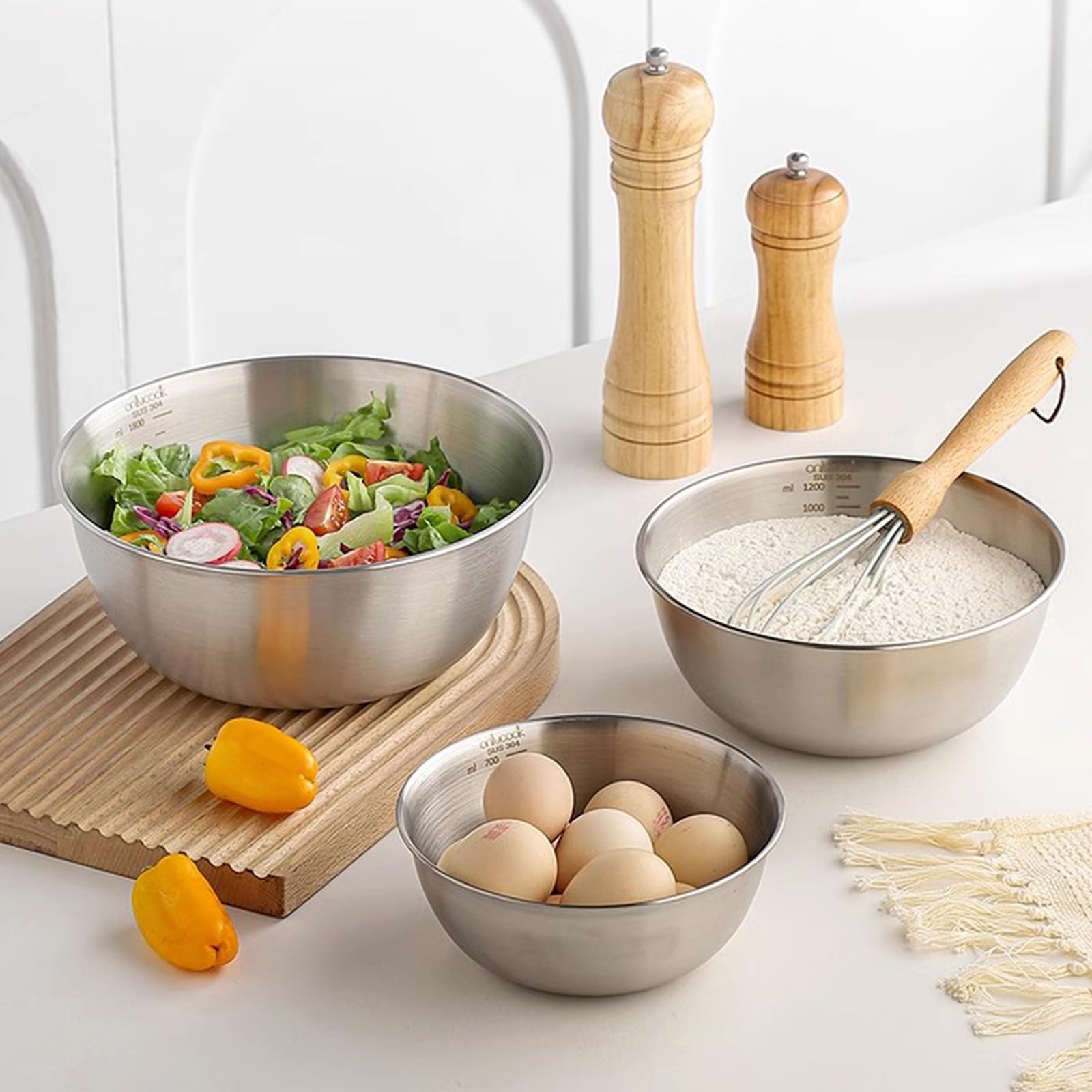 Lot de 5 cul de poule inox, saladiers en acier inoxydable, en 5 tailles, bol inox mélangeurs en acier inoxydable cuisine empilables de service 0,6 l, 0,9 l, 1,6 l, 2 l/2,6 l