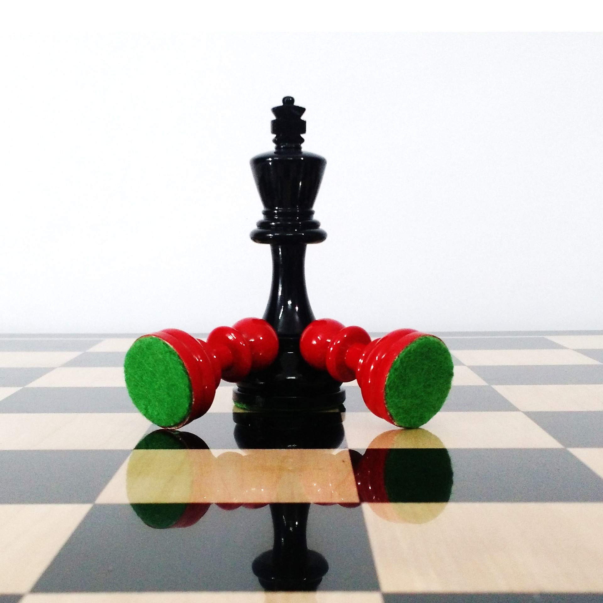 Amazon | RoyalChessMall - 赤と黒でペイントされたチェスピース Amazon | RoyalChessMall - 赤と黒でペイントされたチェスピース