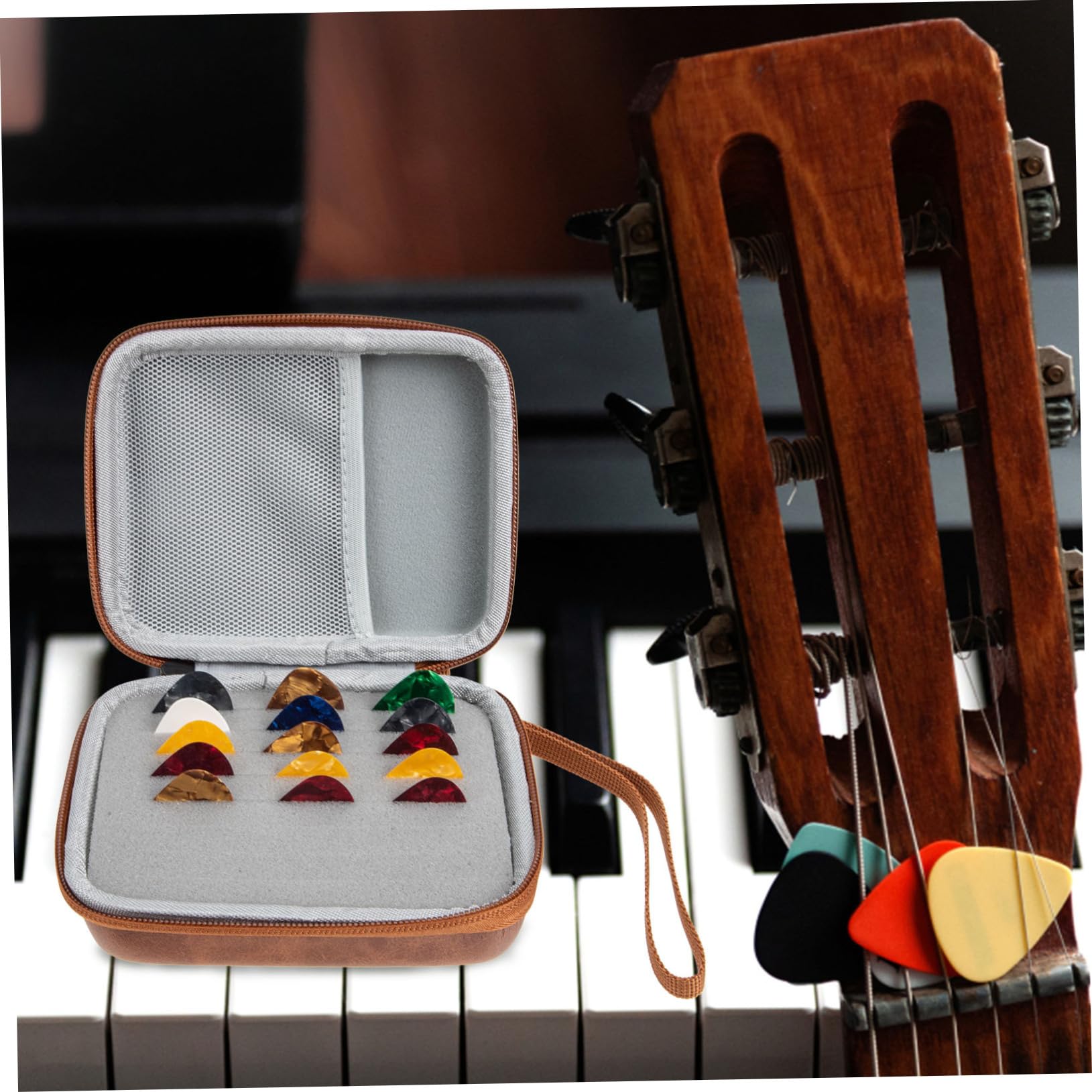 SUPVOX 3sets Plettri Per Chitarra Con Portatile Plettri Duraturi Chitarra Ed Elettrica Colori Casual Facili Usare e