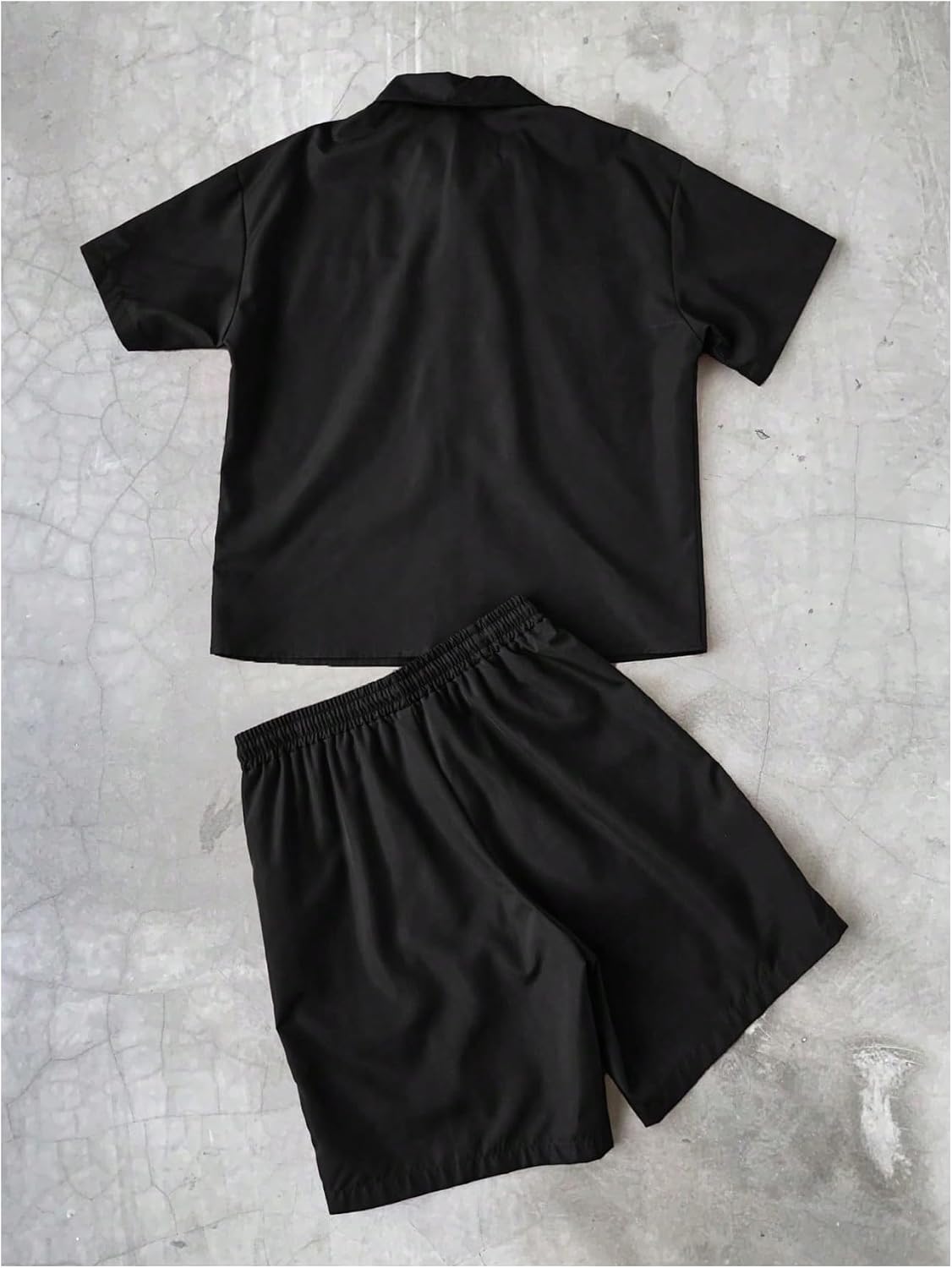 VIPWOLF Men's Casual Outfits 2 Piece Set Short Sleeve Zip Up Baggy Shirt and Contrast Binding Shorts