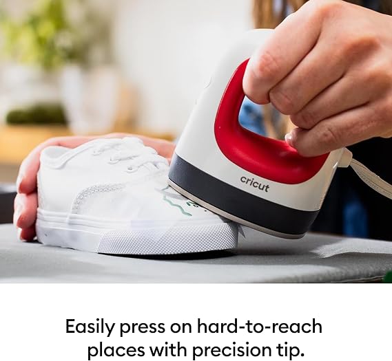 Cricut EasyPress Mini Heat Press Machine with Heat Press Mat (8 x 10)