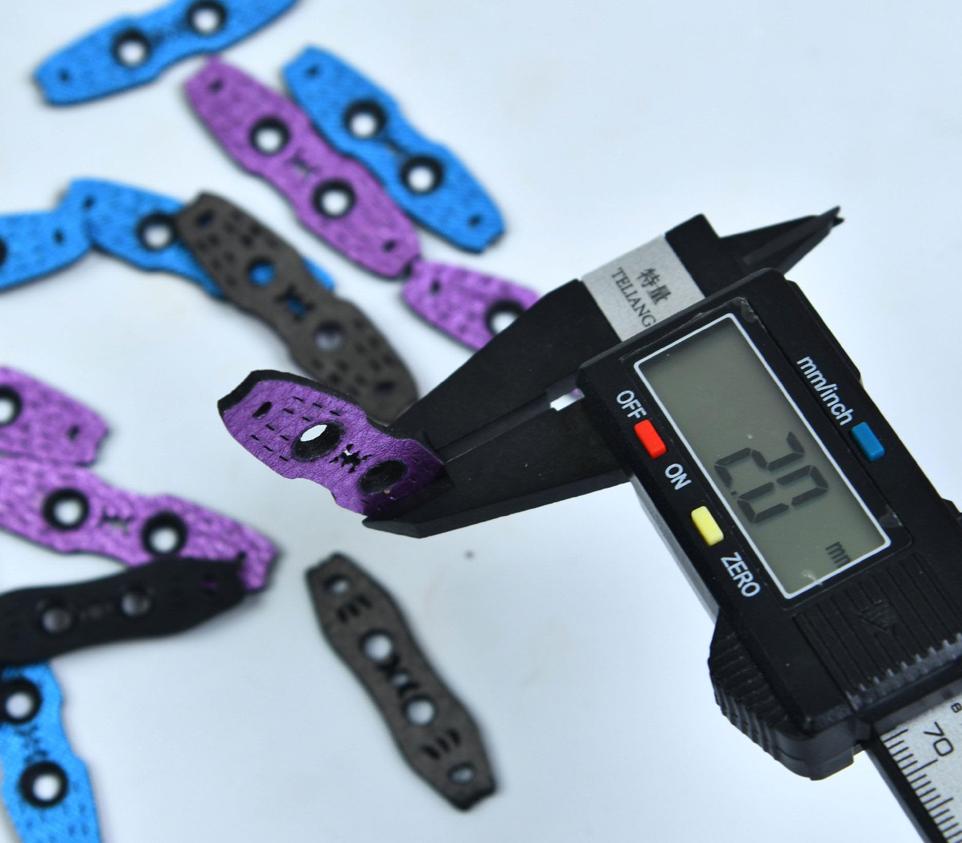 Cuoyuqie 50 pcs Steel Ball Pouch Slingshot for Flat Rubber Band PU Leather Outdoor Shooting Accessories (Black 50pcs)