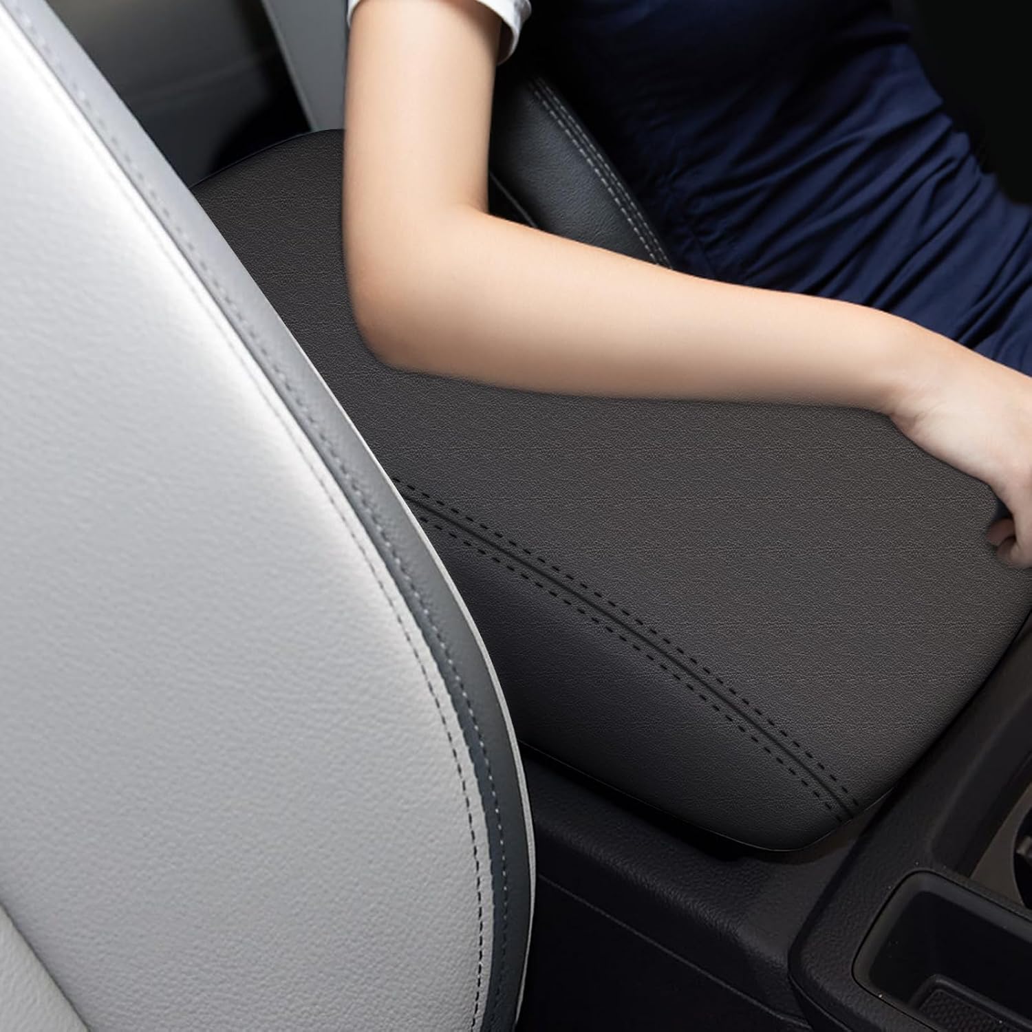 Armrest Cover for Audi Q3 2019 2020 2021 2022 2023 2024 2025 Well-Make Durable, Anti-Slip Design,Exact Fit Armrest Box Protective CoverFor Audi Q3 Accessories. (Black)