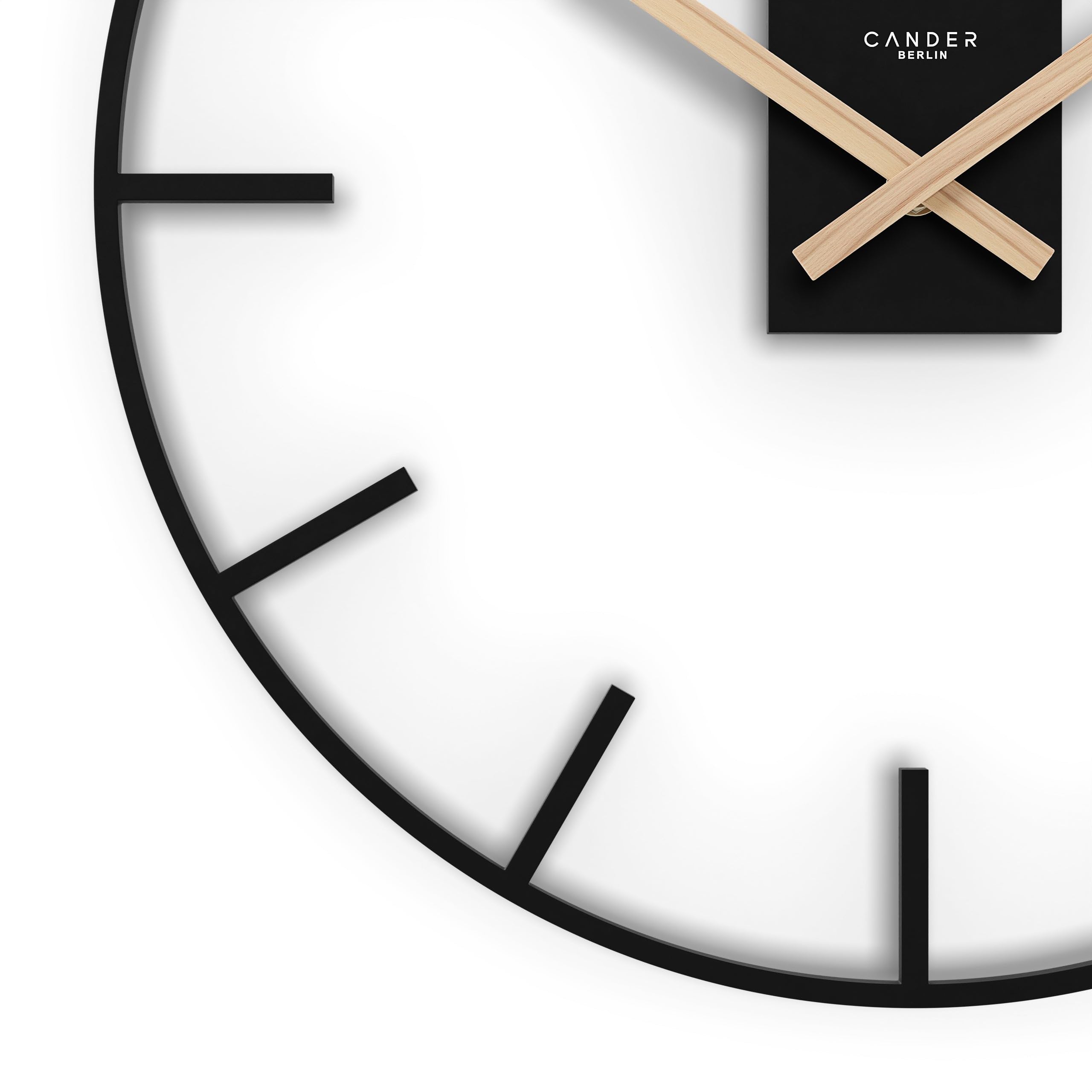 Cander Berlin Juna XXL Vintage Wanduhr lautlos 40 cm MDF Holz-Zeiger ohne Tickgeräusche groß modern schwarz Wohnzimmer Küche