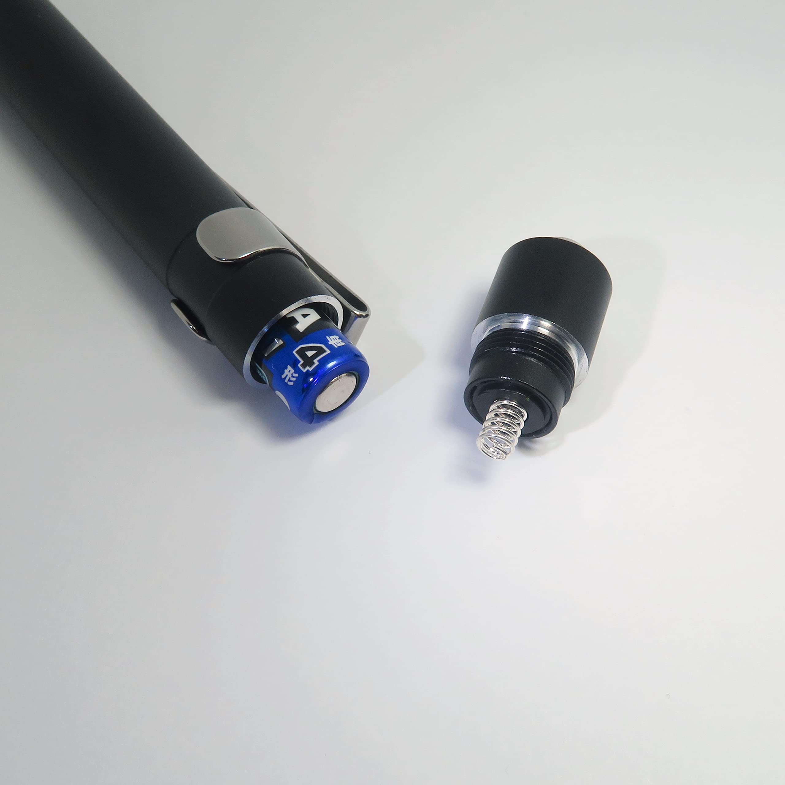 Amazon.co.jp : 白熱電球ペンライト ボタンスイッチ型 : ホーム