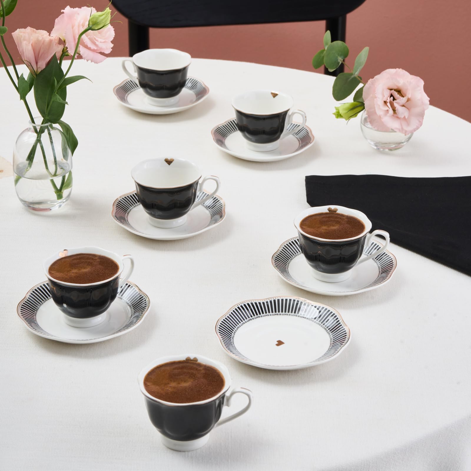Karaca Piraye Lot de 12 tasses à café turc en porcelaine pour 6 personnes, 80 ml, noir, blanc, multicolore