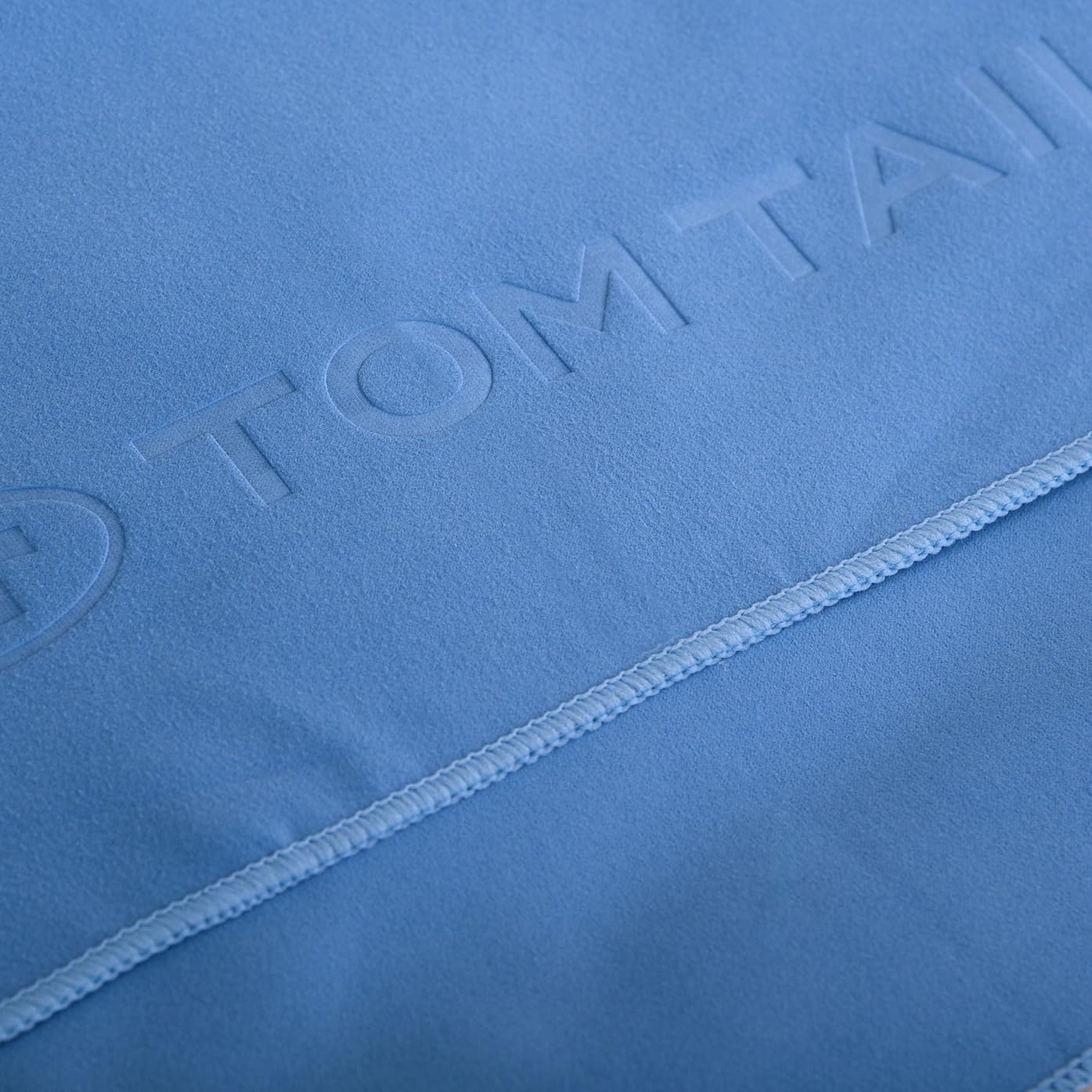 Serviette Fitness TOM TAILOR 50x100 Cm Lilas Cozy Mauve - Microfibre Respirante, Logo Relief, Couture Chaîne - Sport Et Bain