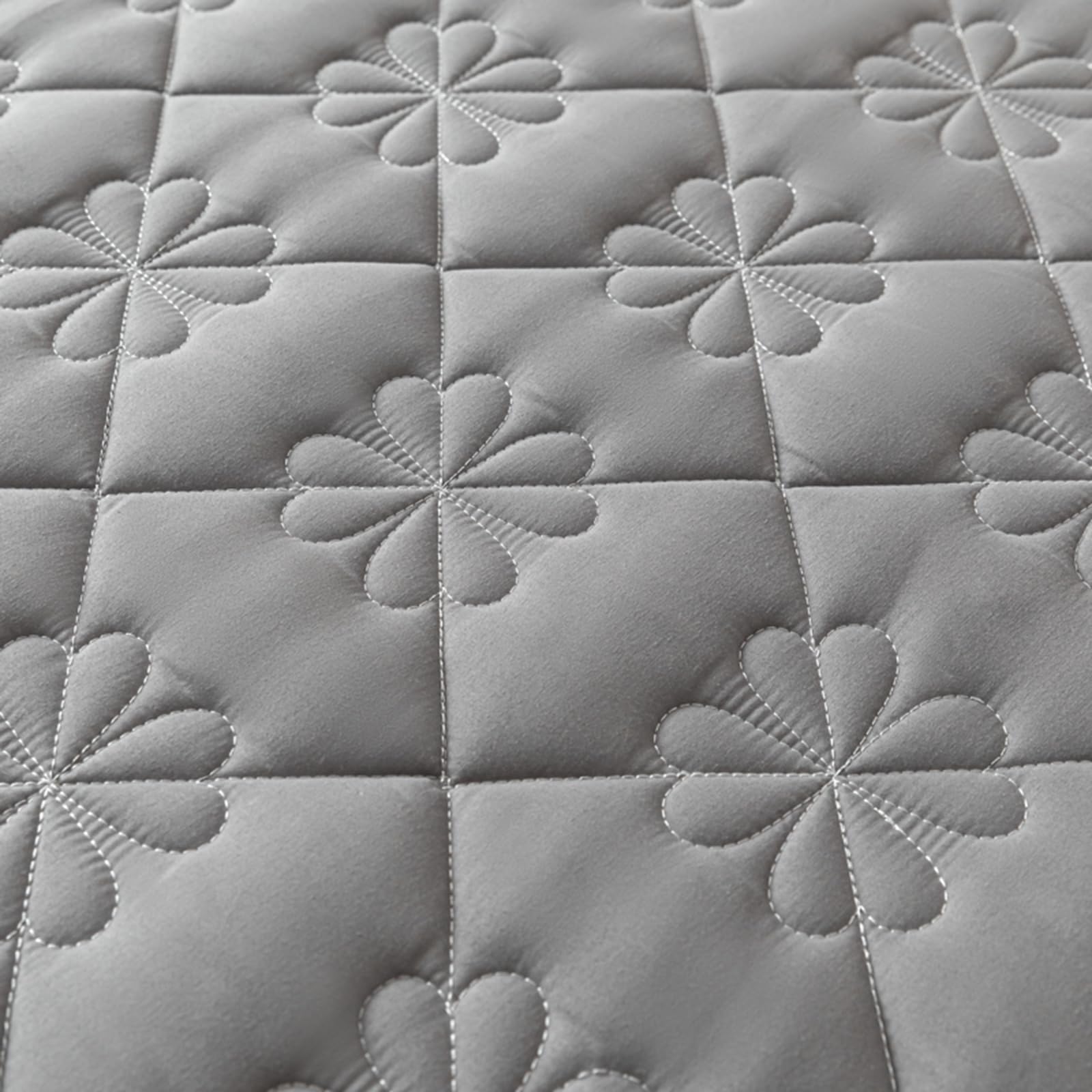 Oddychający wodoodporny szary ochraniacz na materac 140 x 190 cm, pełny rozmiar, pokrowiec z zamkiem błyskawicznym, głęboka kieszeń 20 cm, najwyższa ochrona i bezpieczeństwo podczas przeprowadzki i