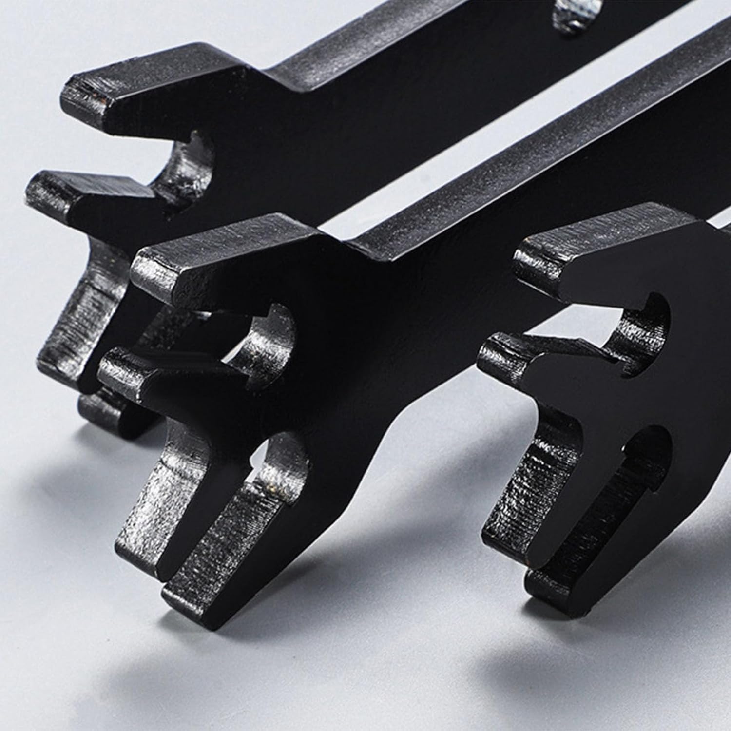 Global Wheel Border Strong with 8.7mm / 8.5mm / 7.5mm / 6.3mm Measurements for Effective Truing and Straightening Wheel Deformation Corrector